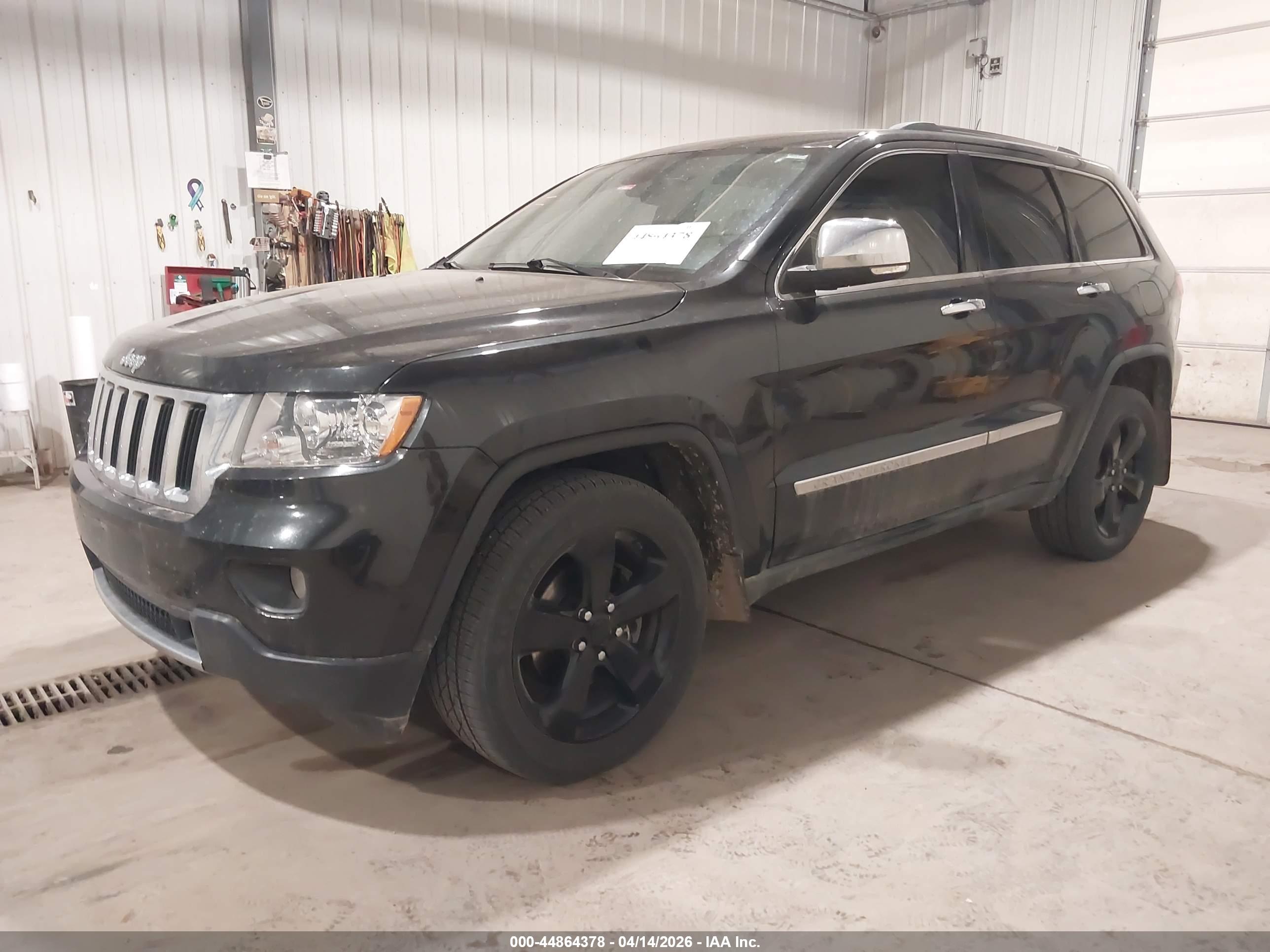 JEEP GRAND image 2
