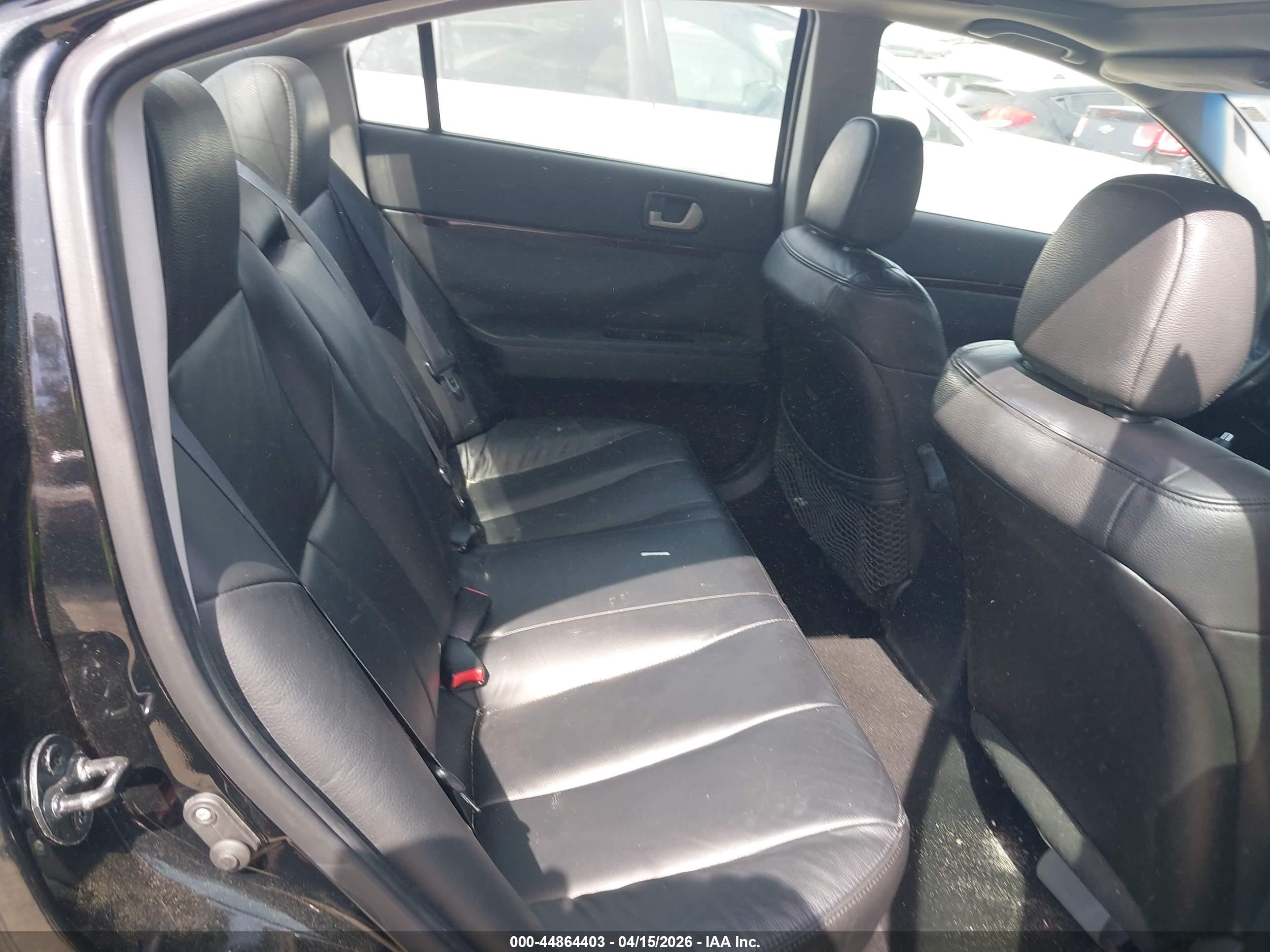 MITSUBISHI GALANT image 8