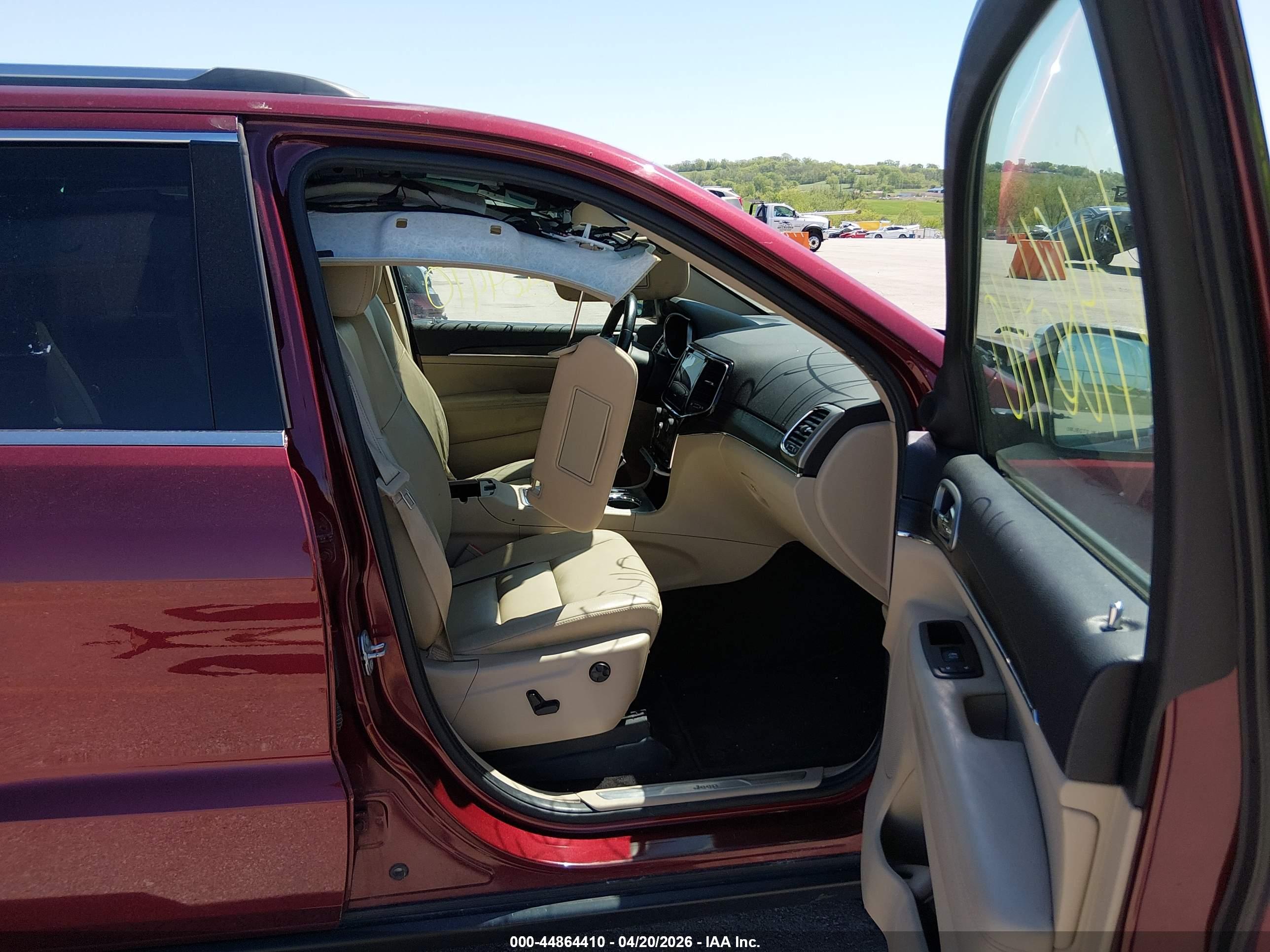 JEEP GRAND image 5