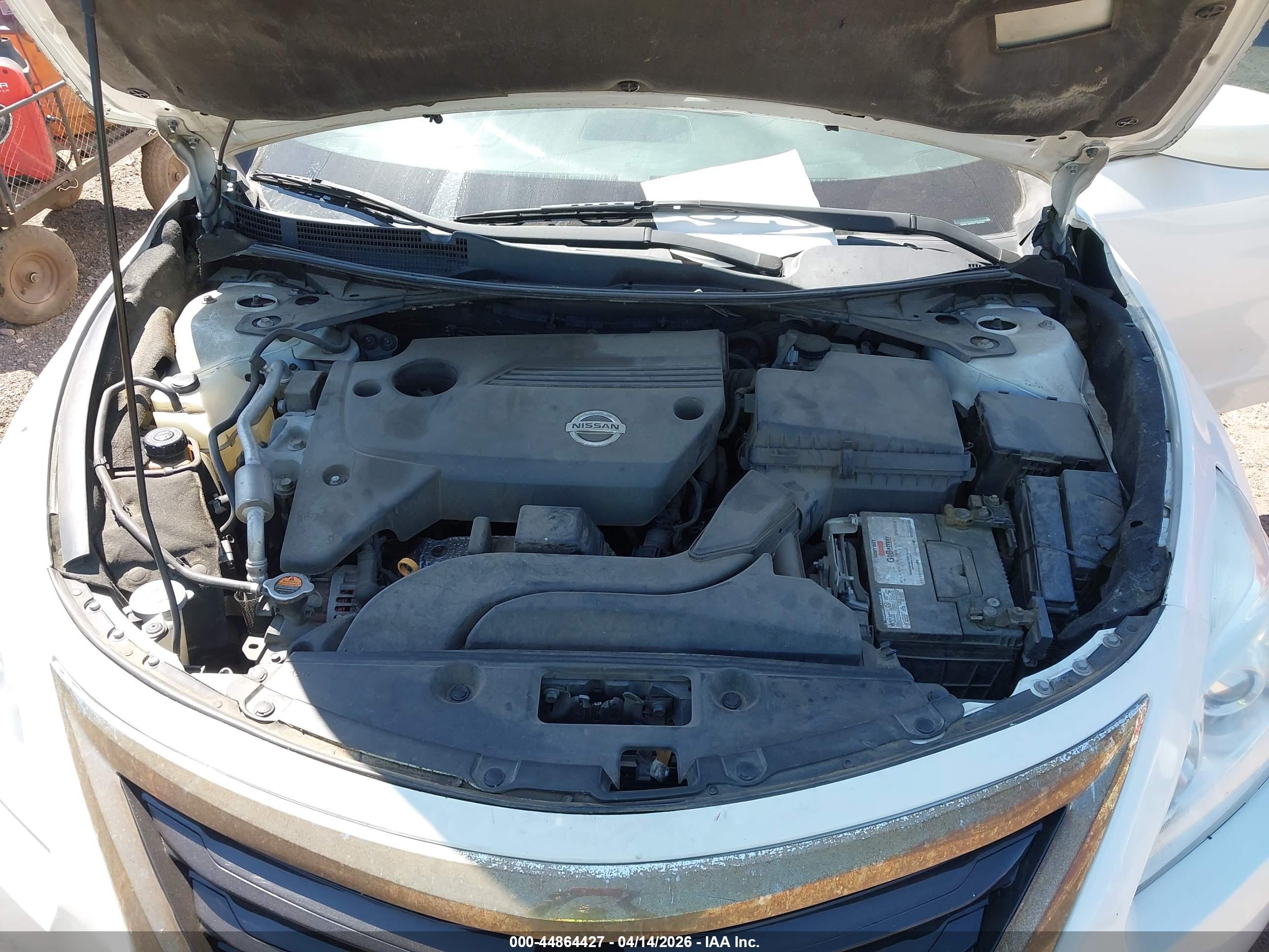 NISSAN ALTIMA image 10
