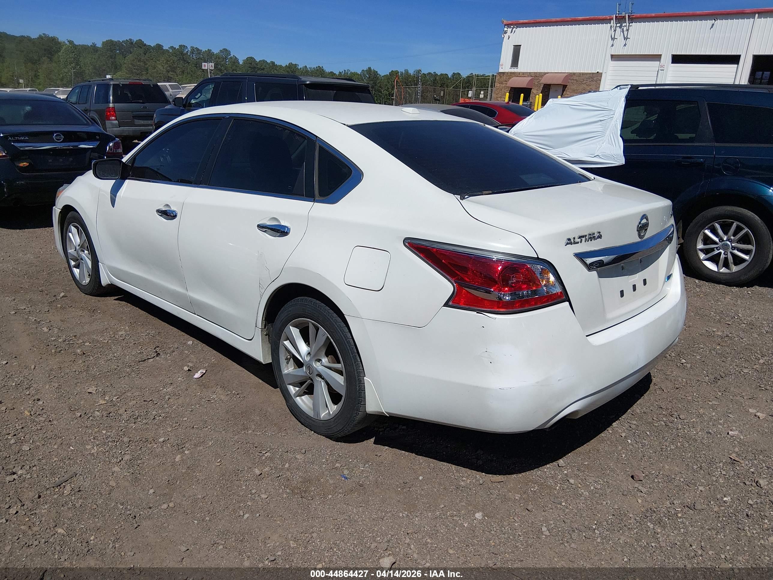 NISSAN ALTIMA image 3