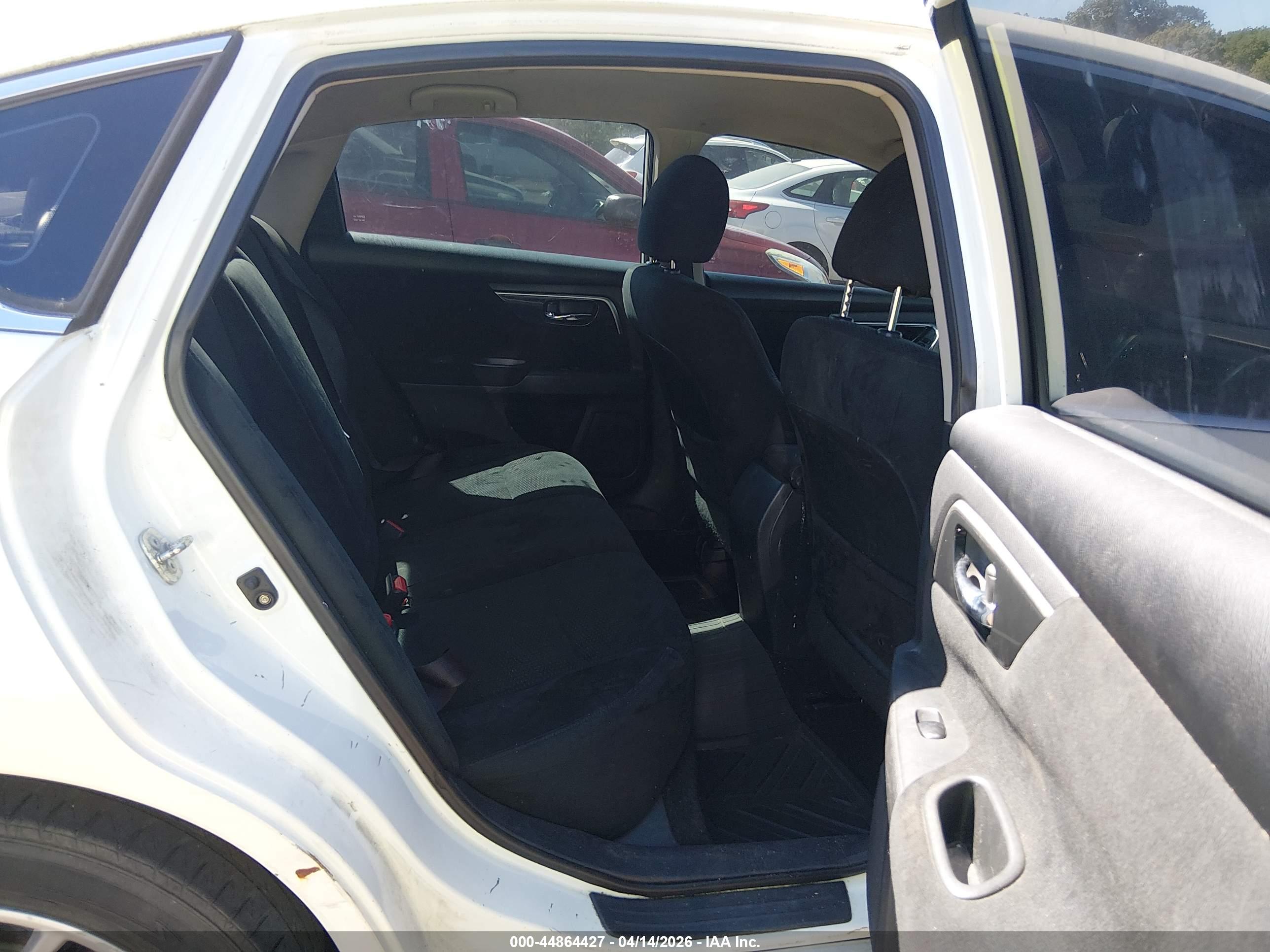 NISSAN ALTIMA image 8