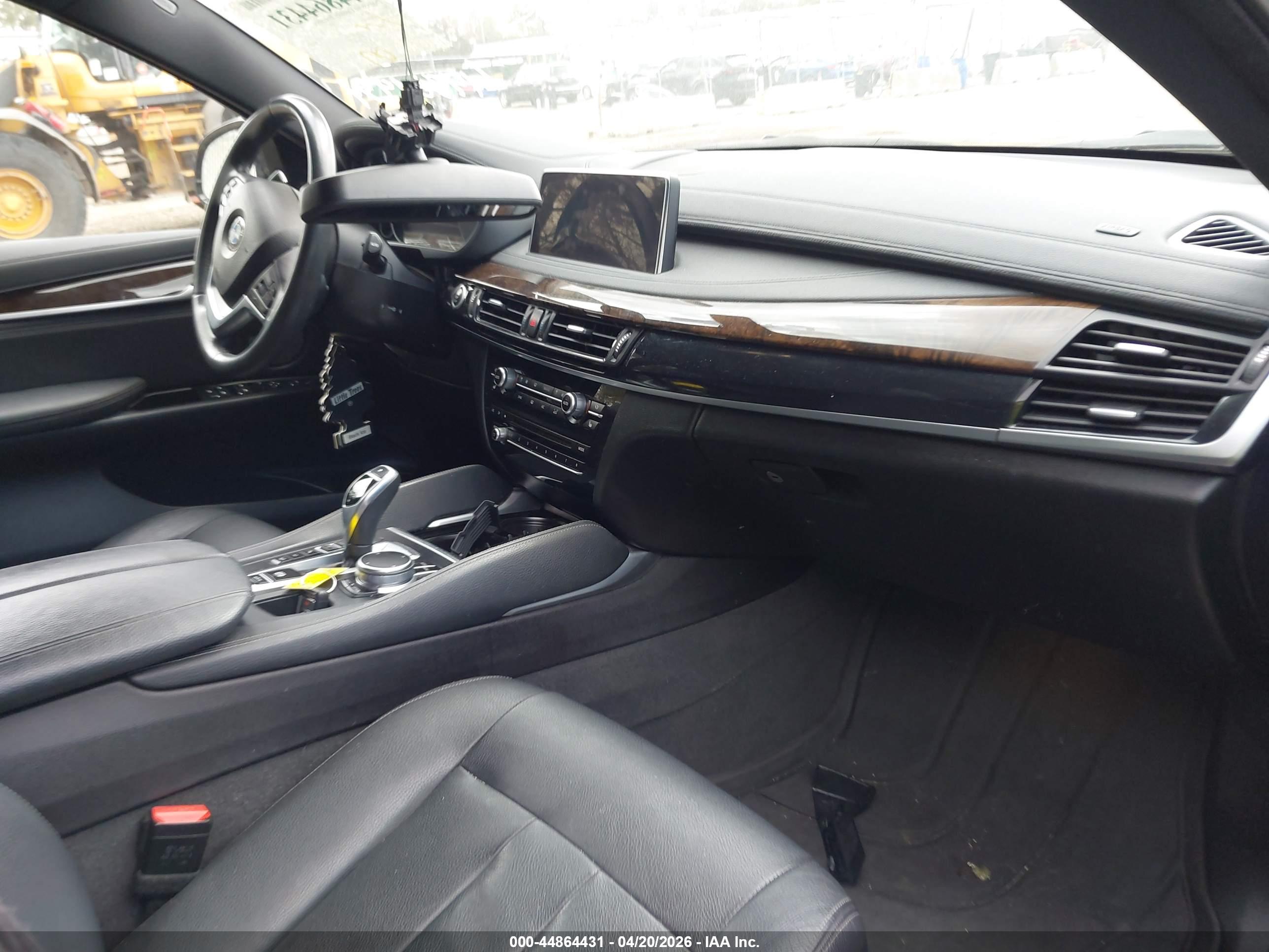 BMW X6 image 5
