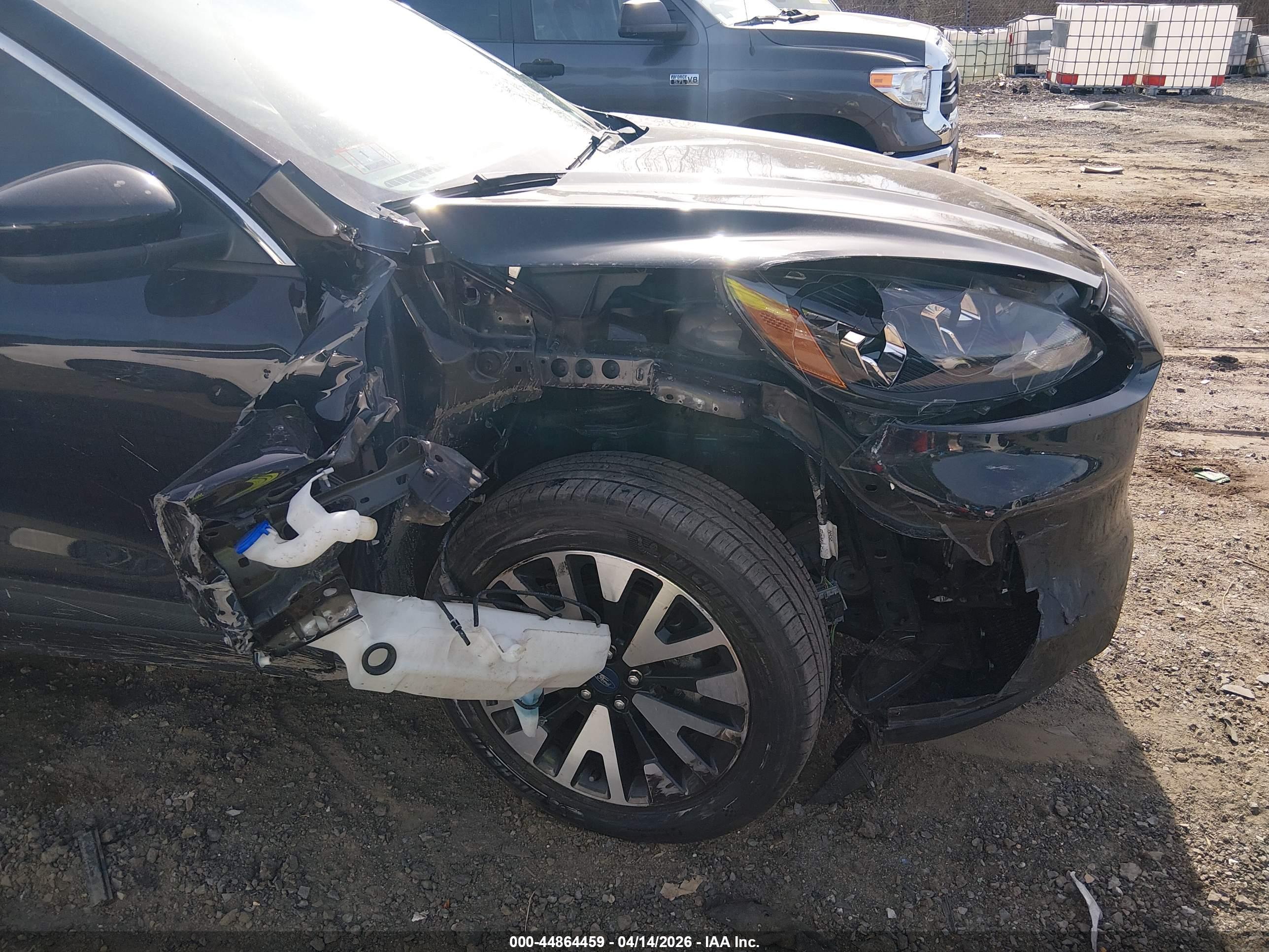 FORD ESCAPE image 6