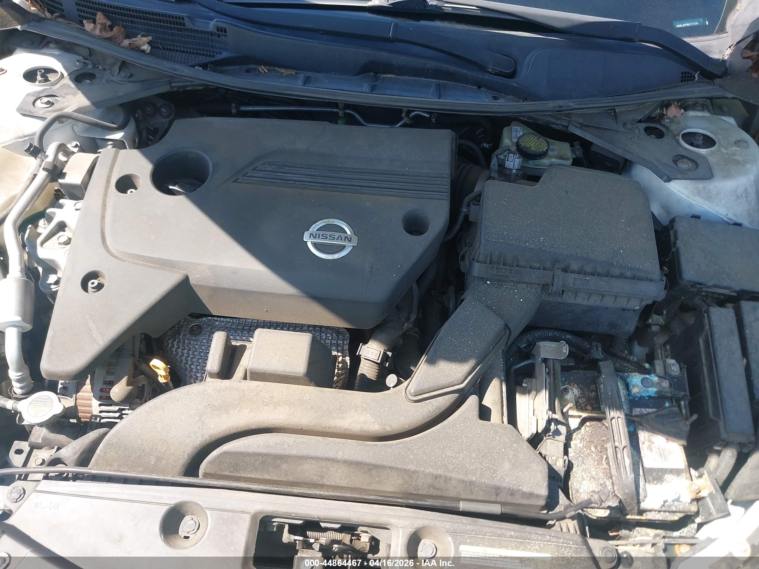 NISSAN ALTIMA image 10
