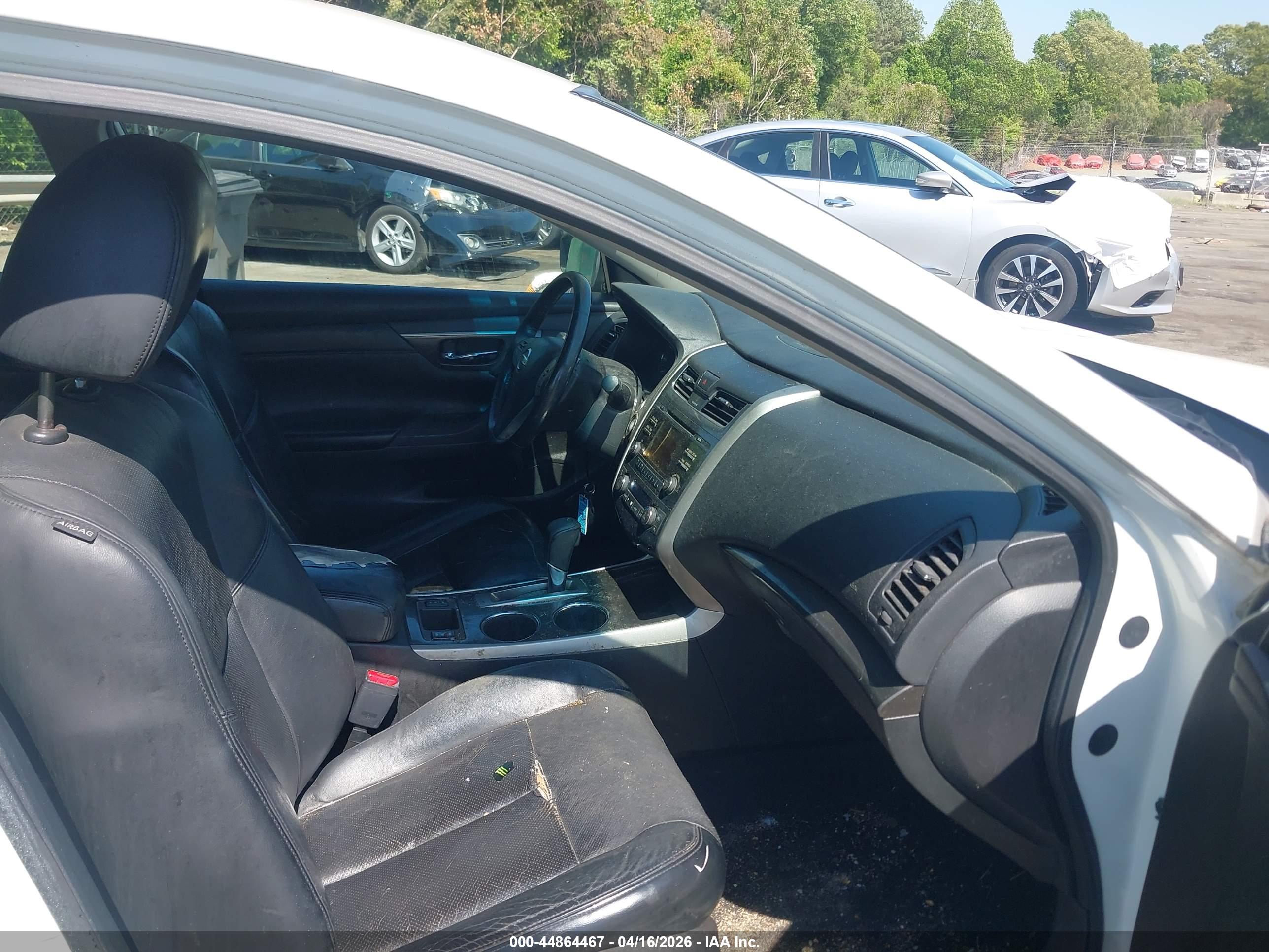 NISSAN ALTIMA image 5