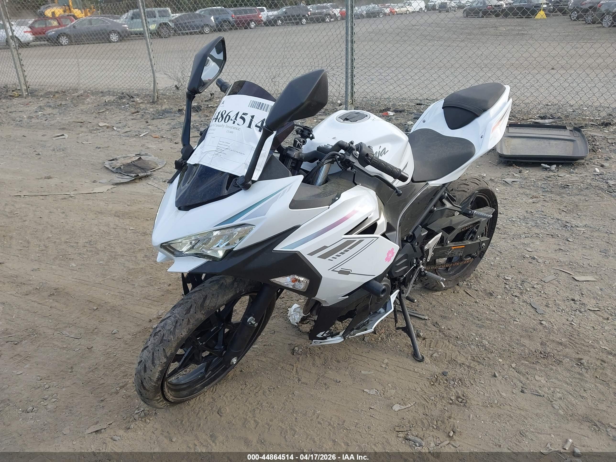 KAWASAKI EX400 image 2