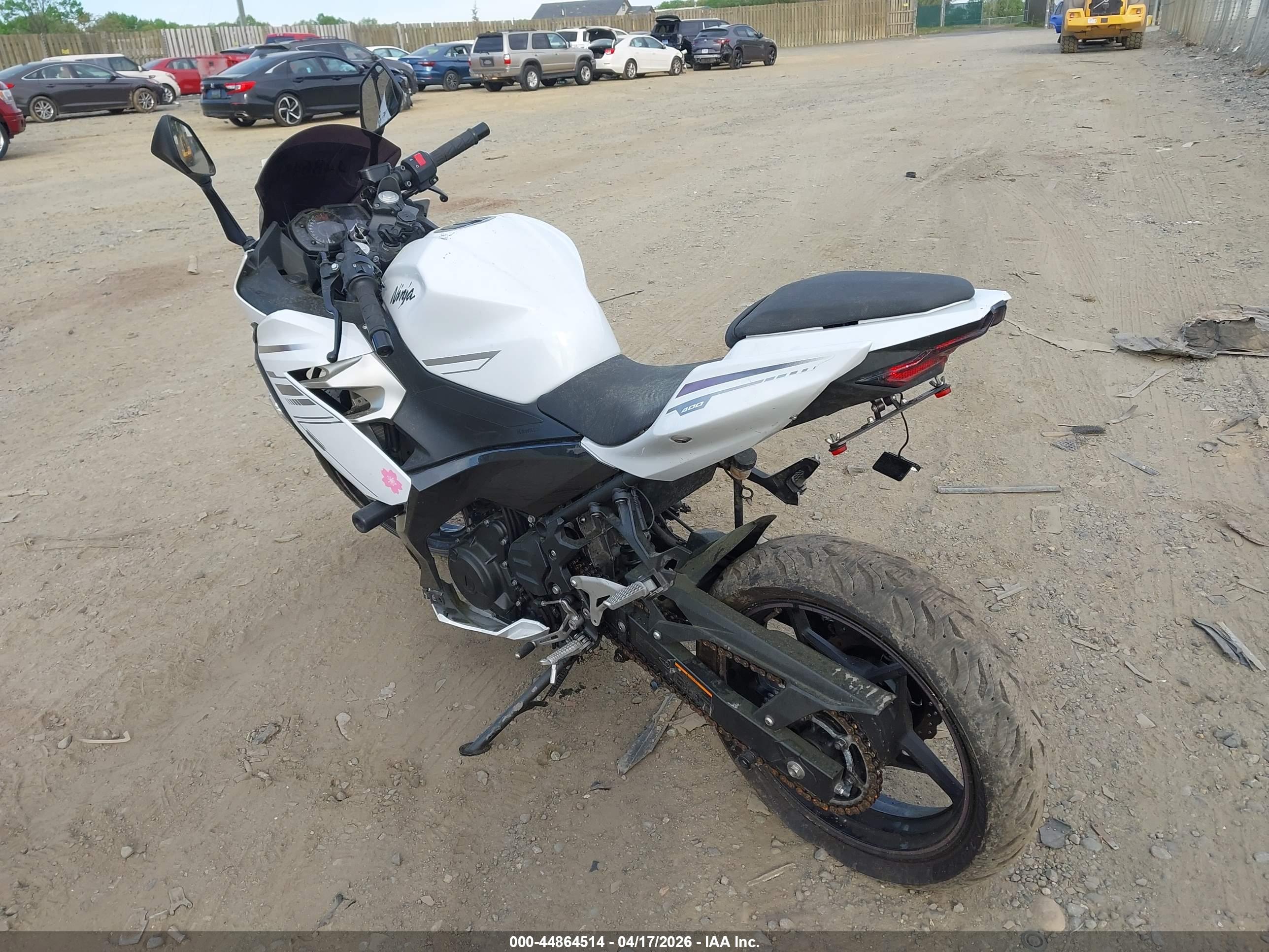 KAWASAKI EX400 image 3