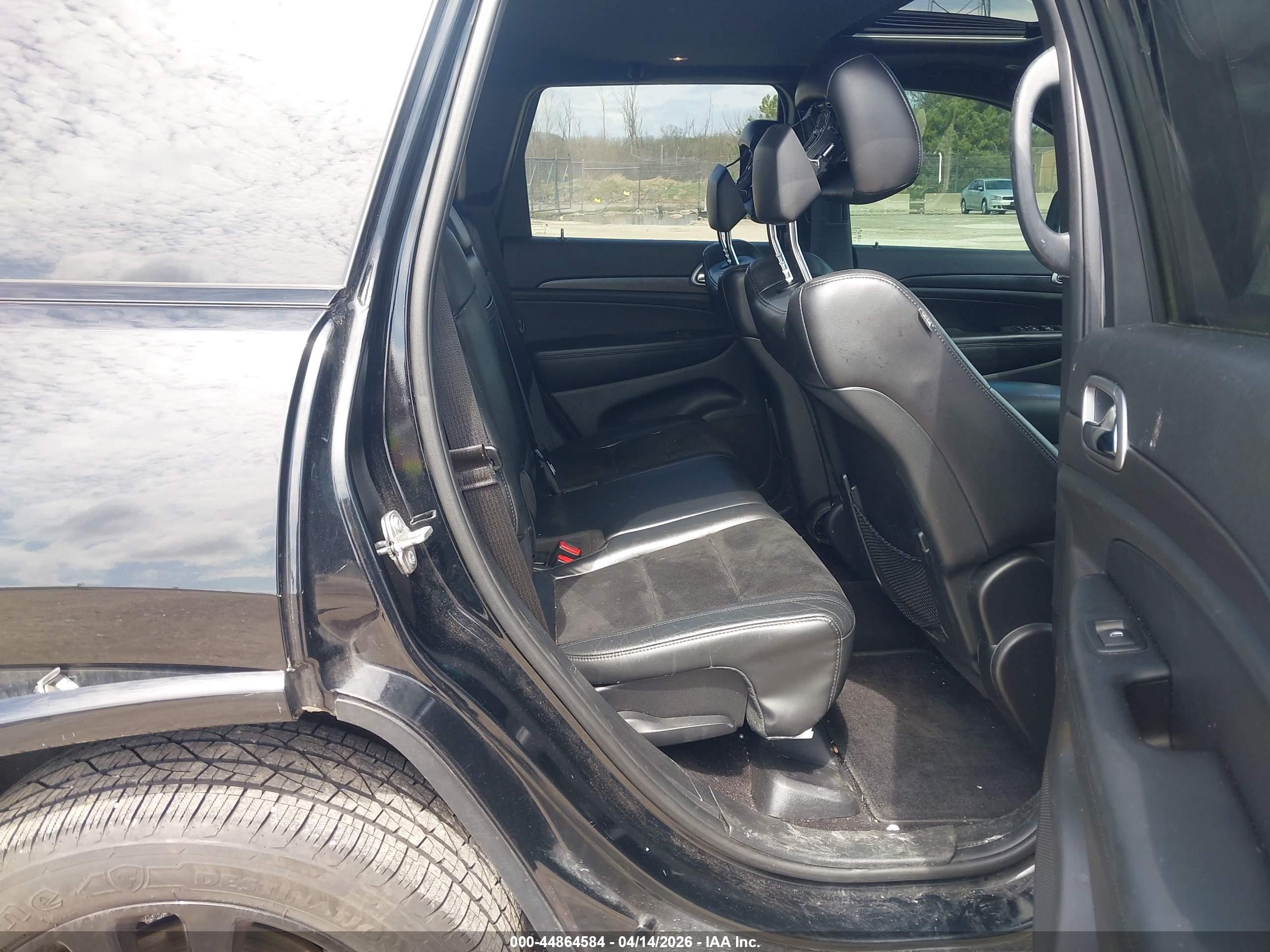 JEEP GRAND image 8