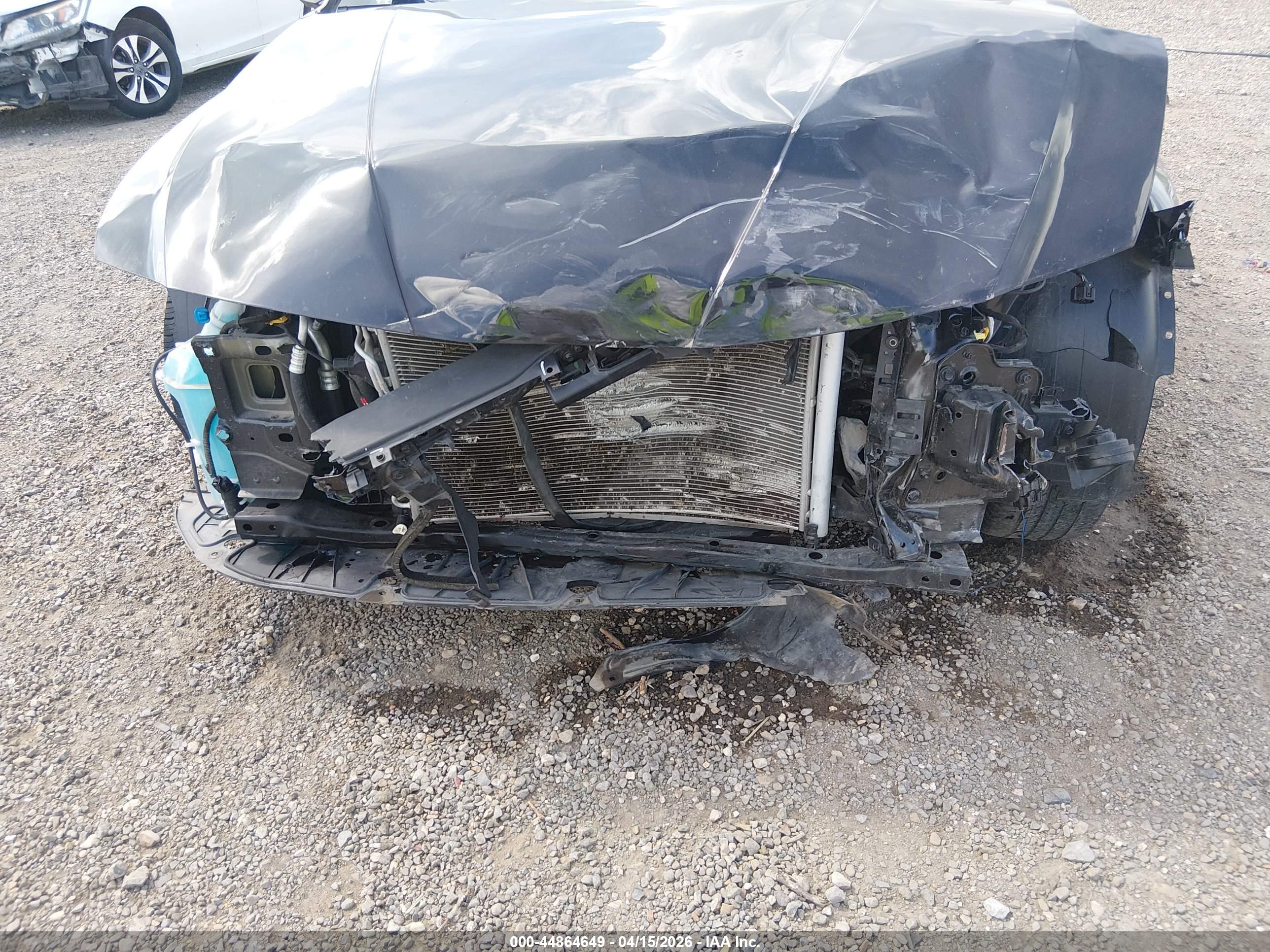 HYUNDAI ELANTRA image 6