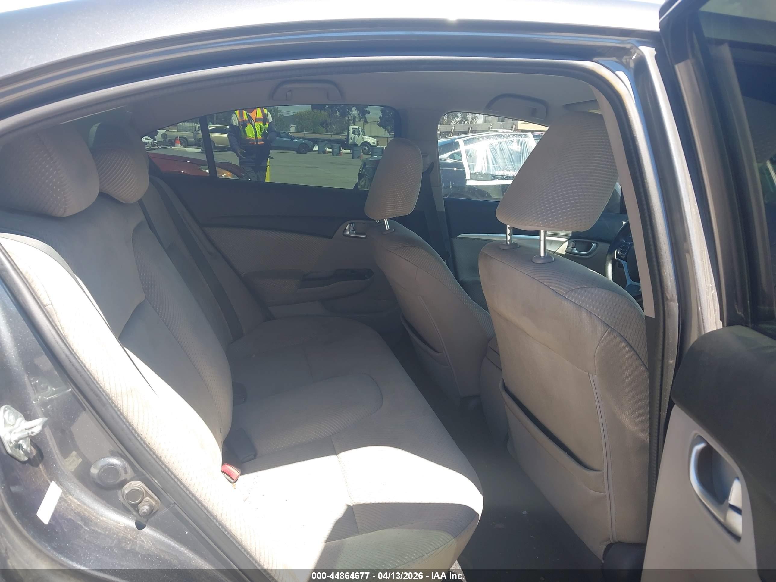 HONDA CIVIC image 8