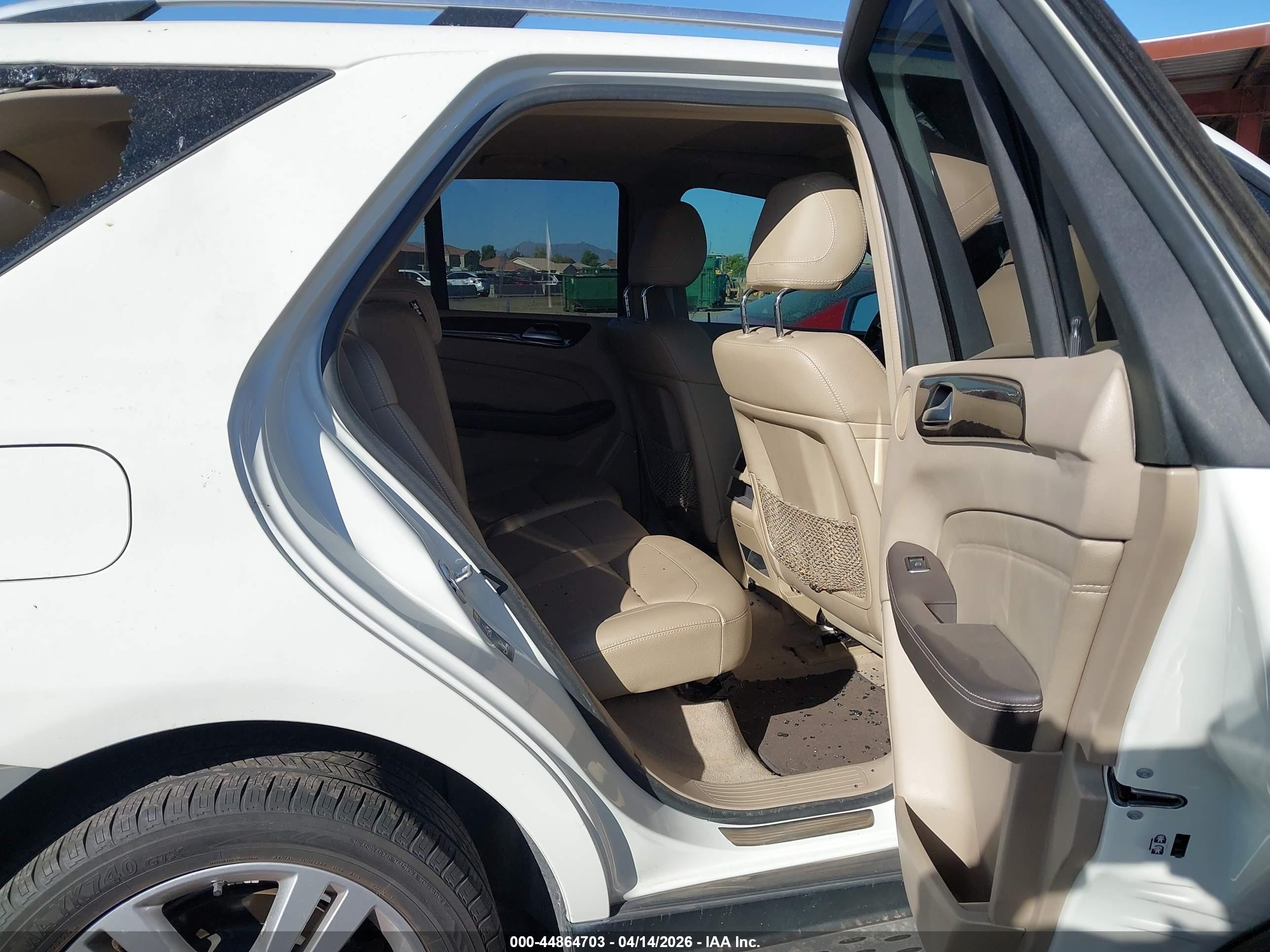 MERCEDES-BENZ ML image 8