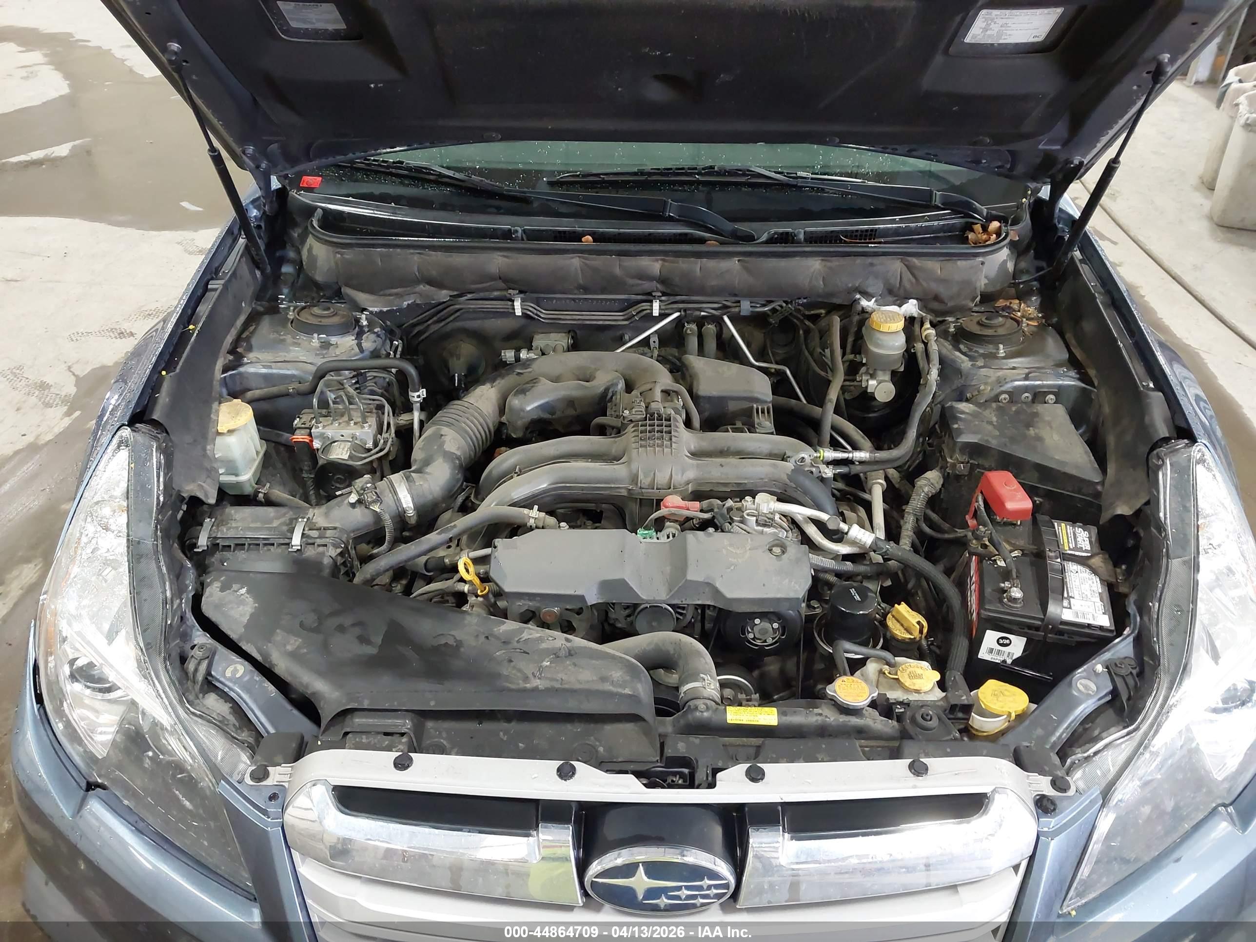SUBARU OUTBACK image 10