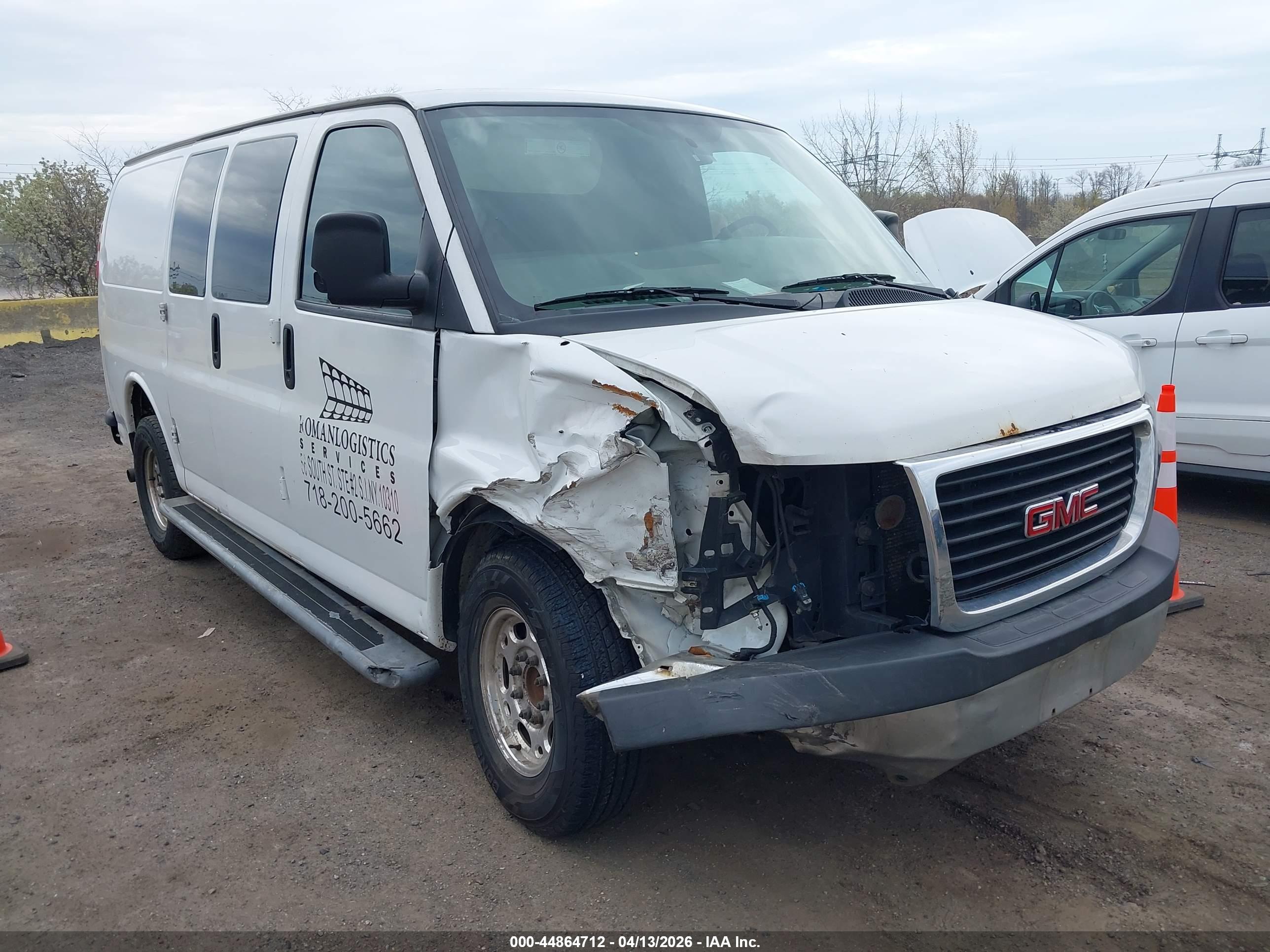 GMC SAVANA image 6
