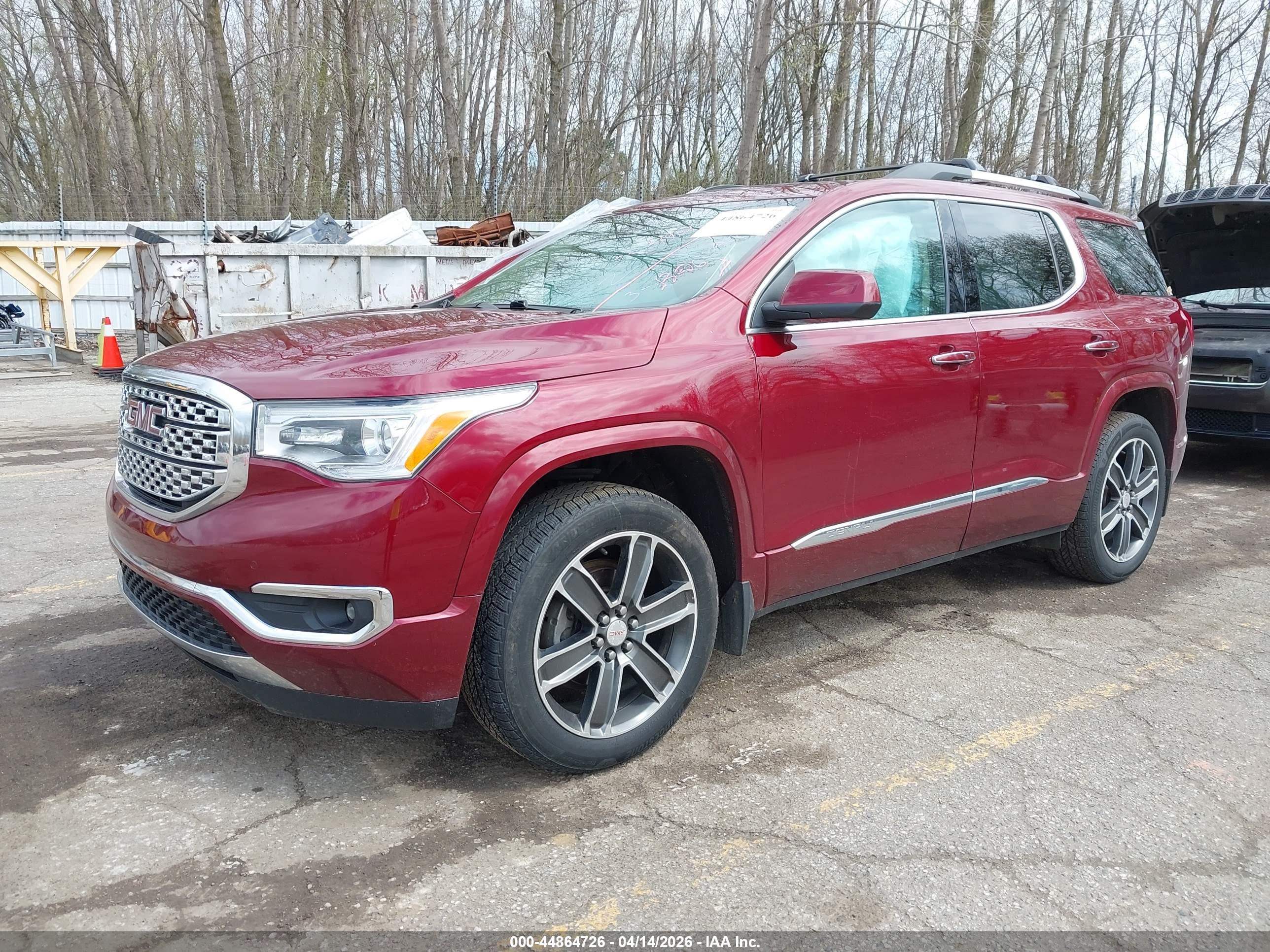 GMC ACADIA image 2