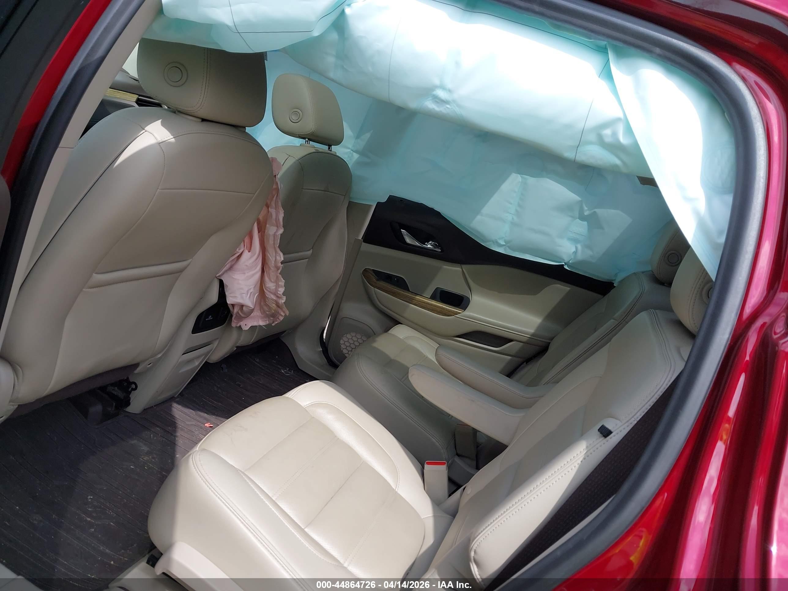 GMC ACADIA image 8