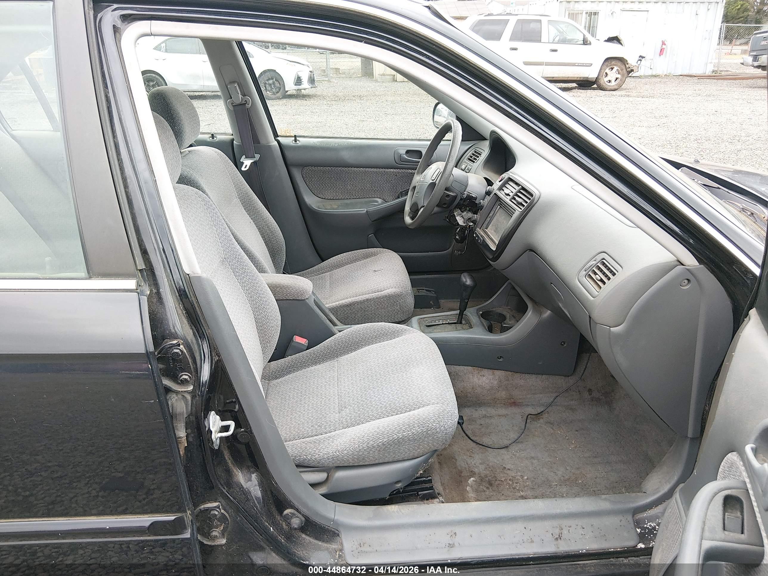 HONDA CIVIC image 5