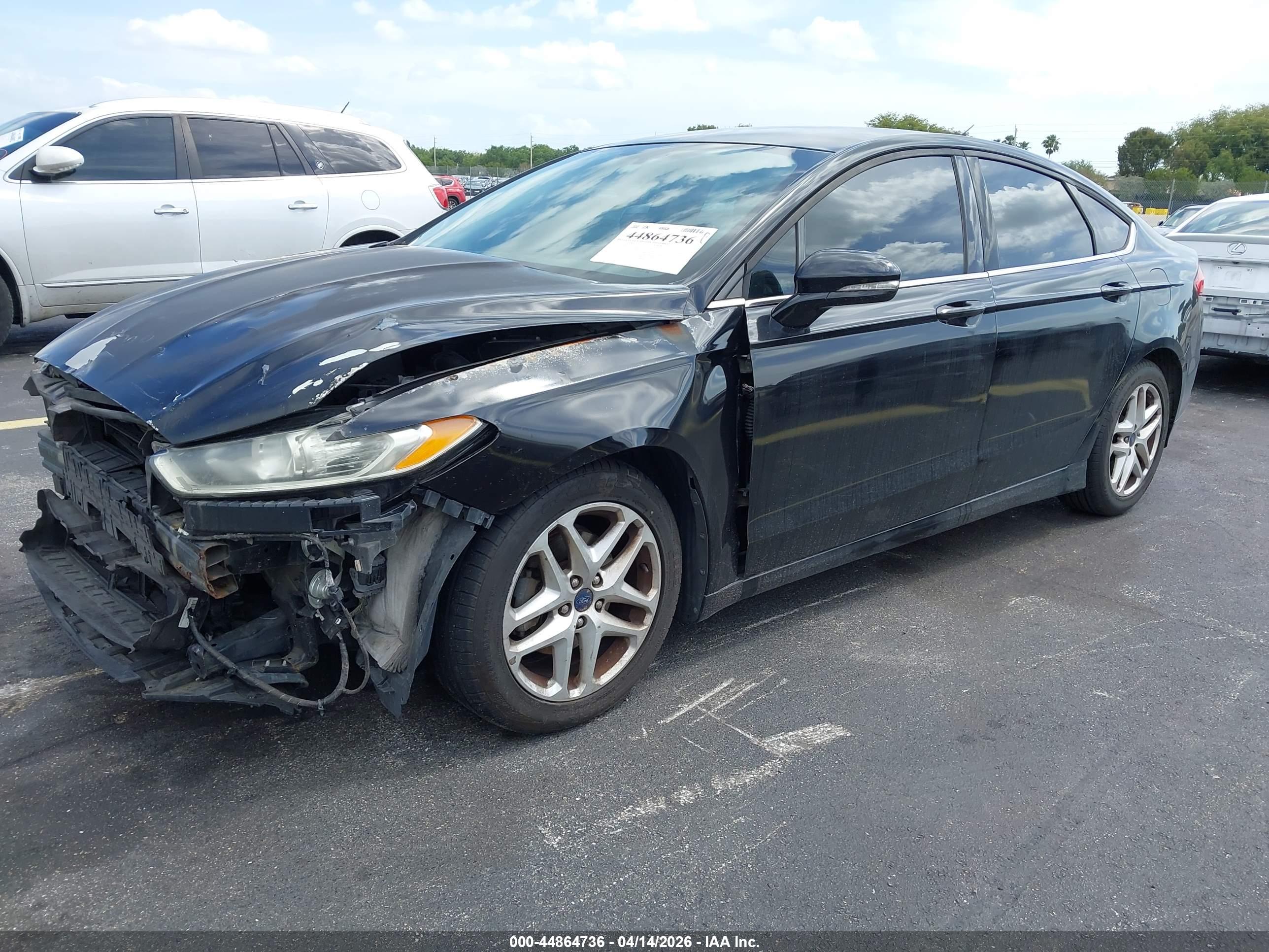 FORD FUSION image 2