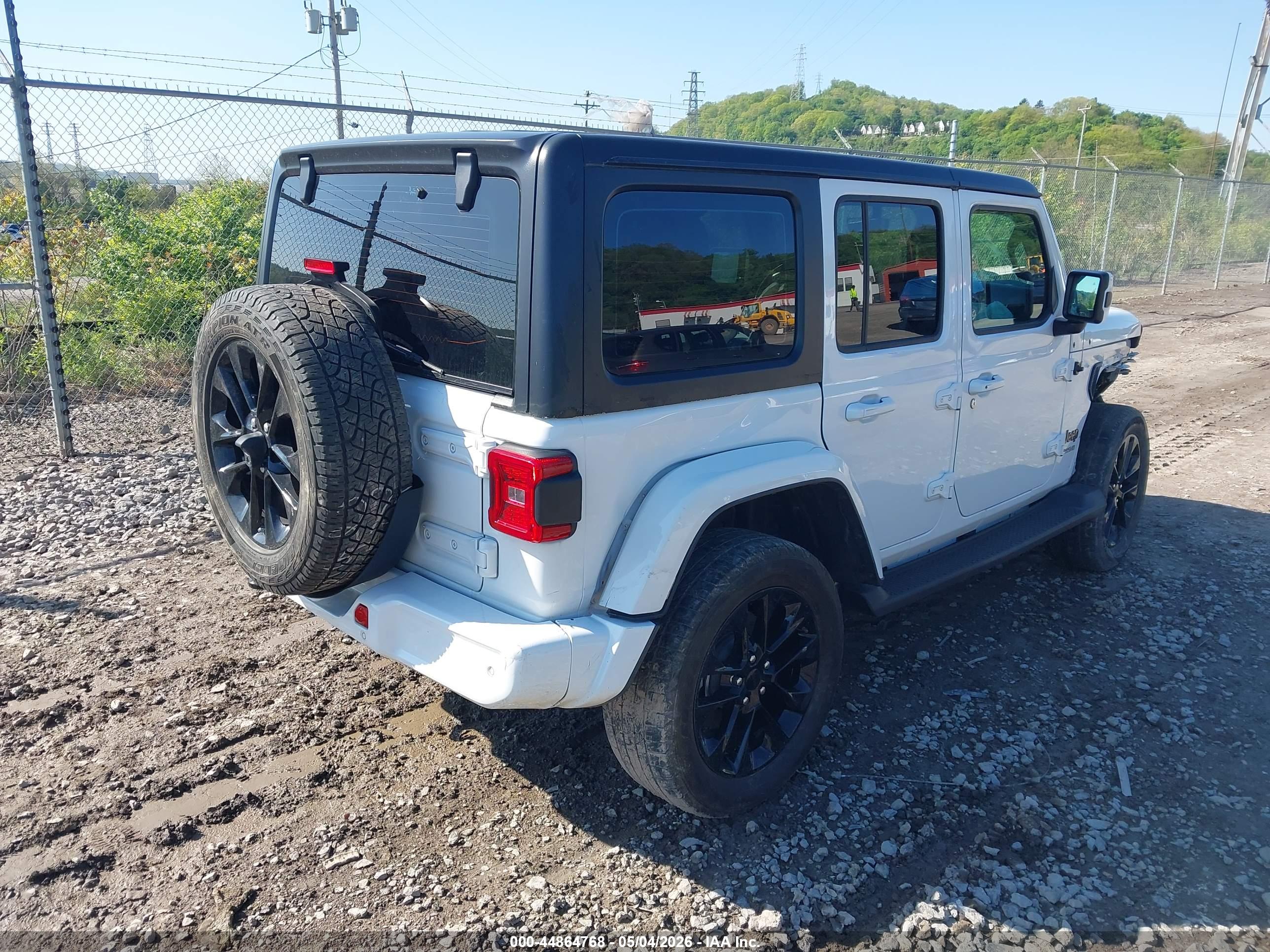 JEEP WRANGLER image 4
