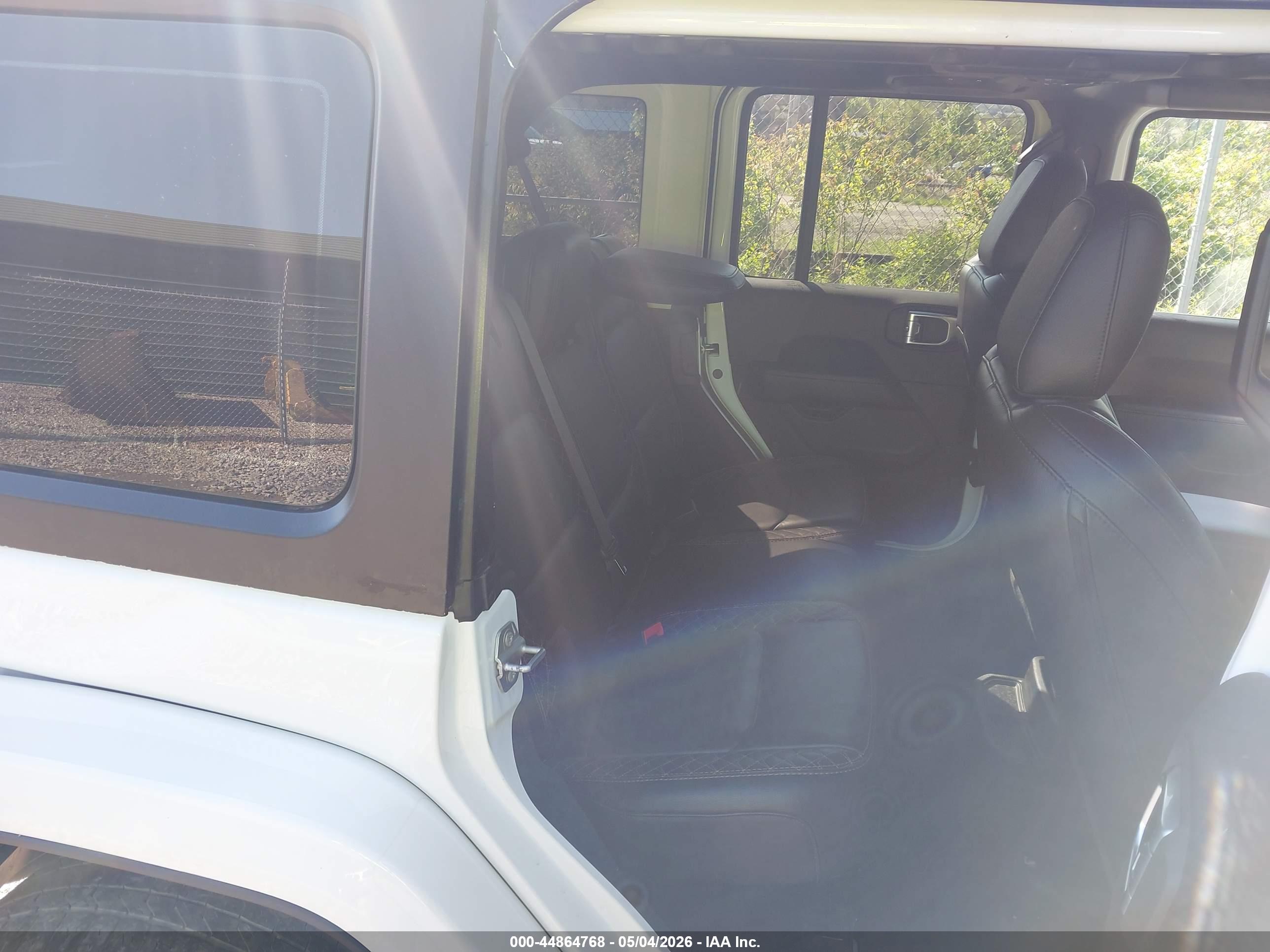 JEEP WRANGLER image 8