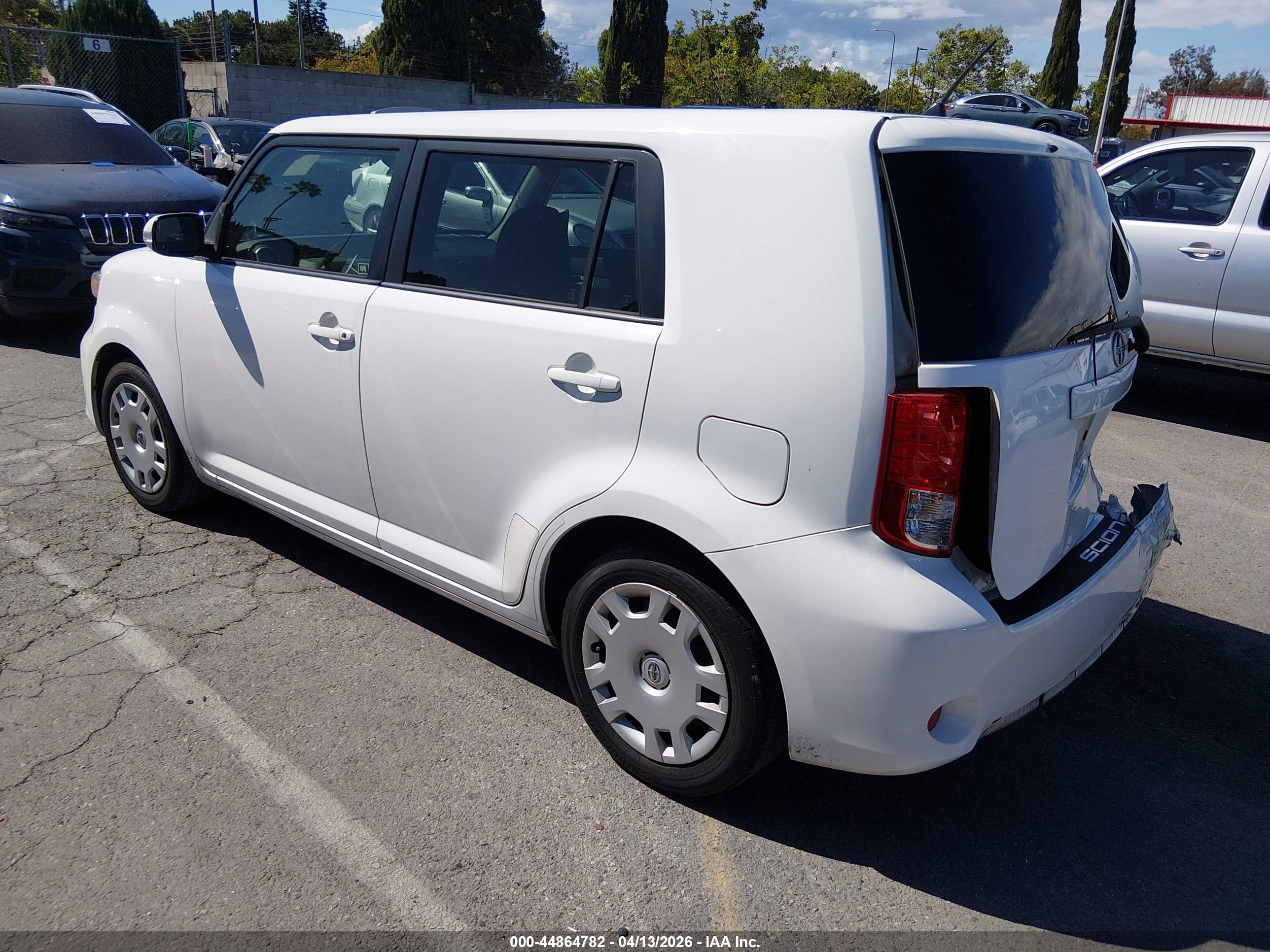 SCION XB image 3
