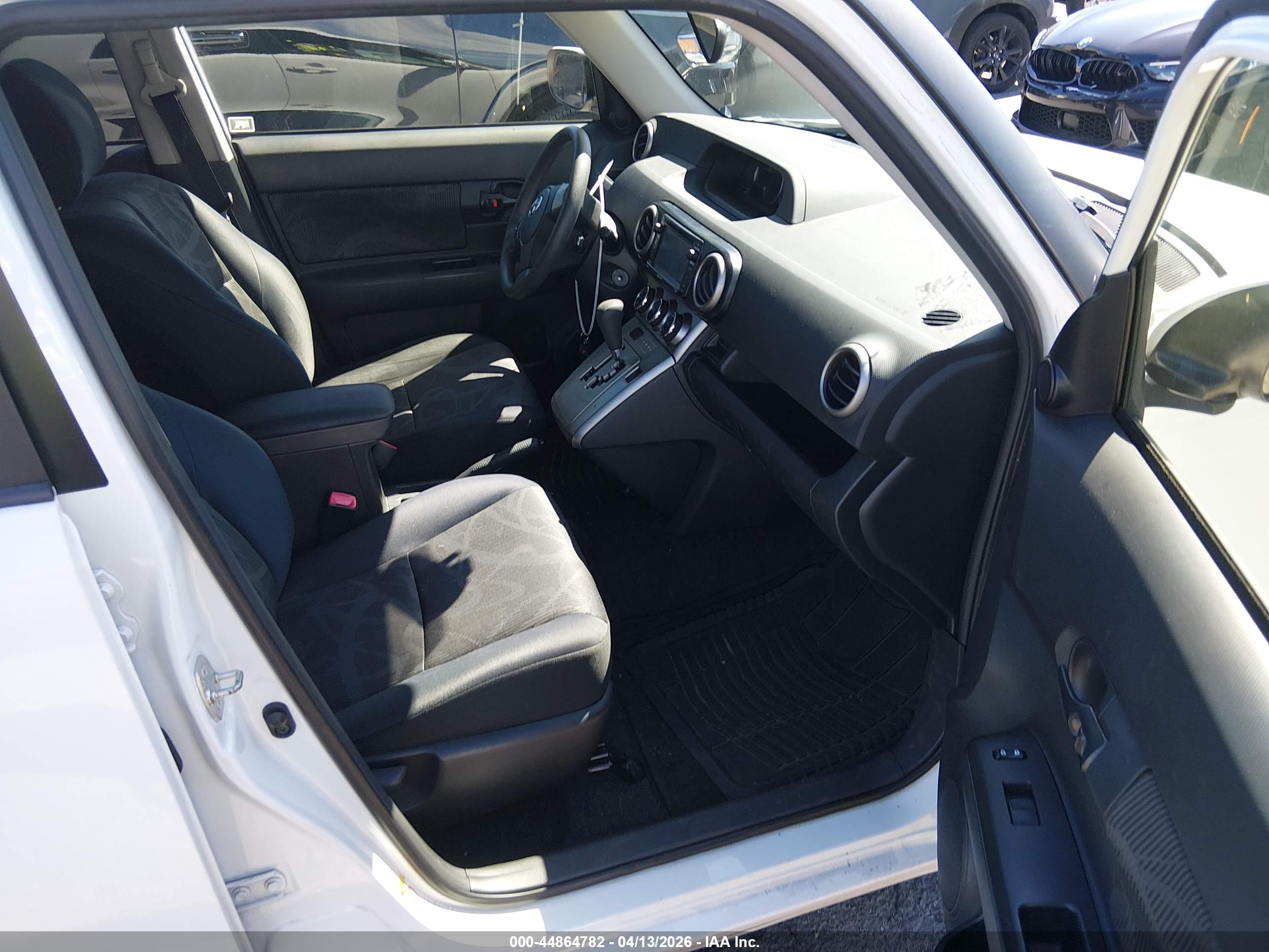 SCION XB image 5