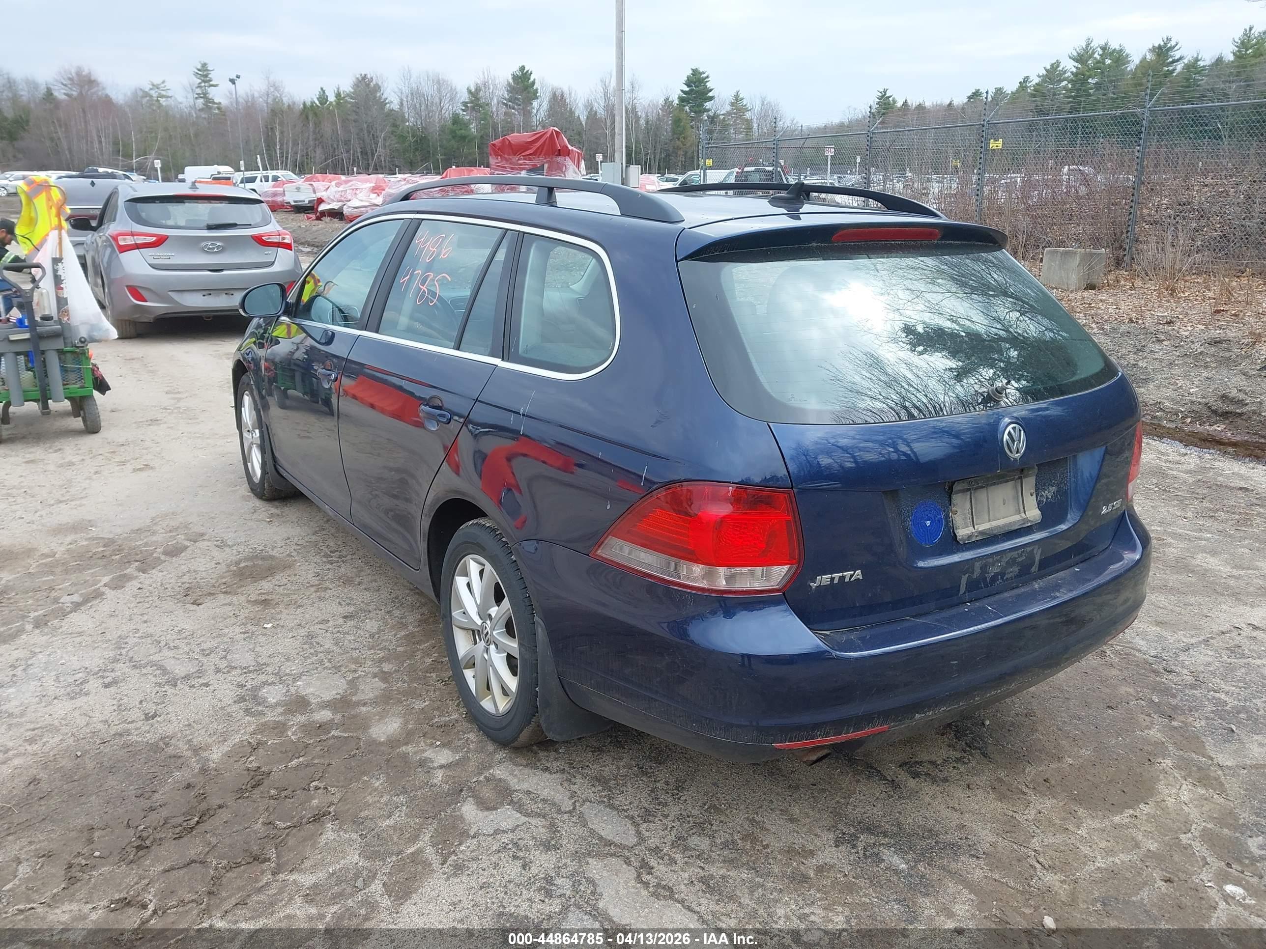 VOLKSWAGEN JETTA image 3