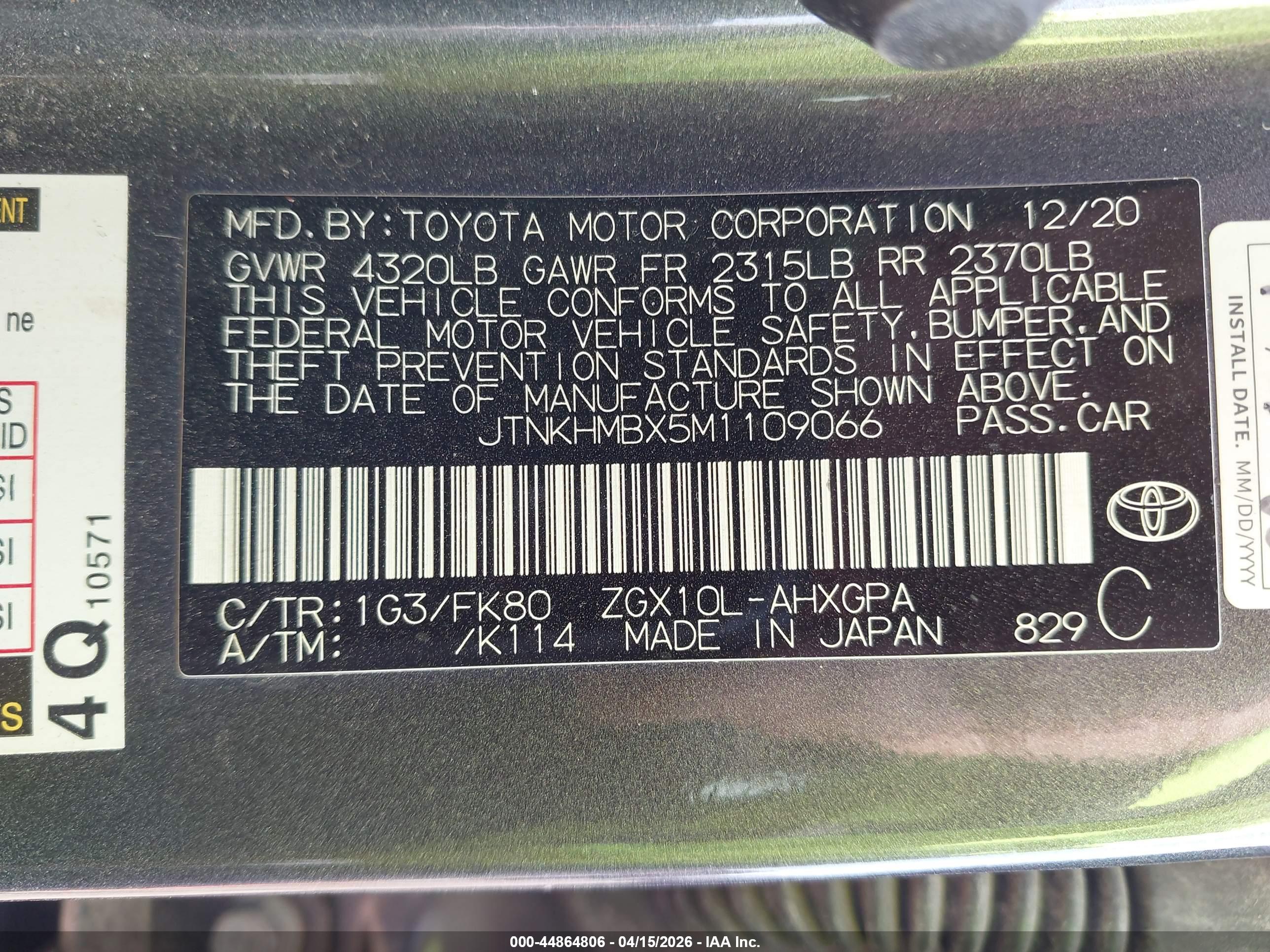 TOYOTA C-HR image 9