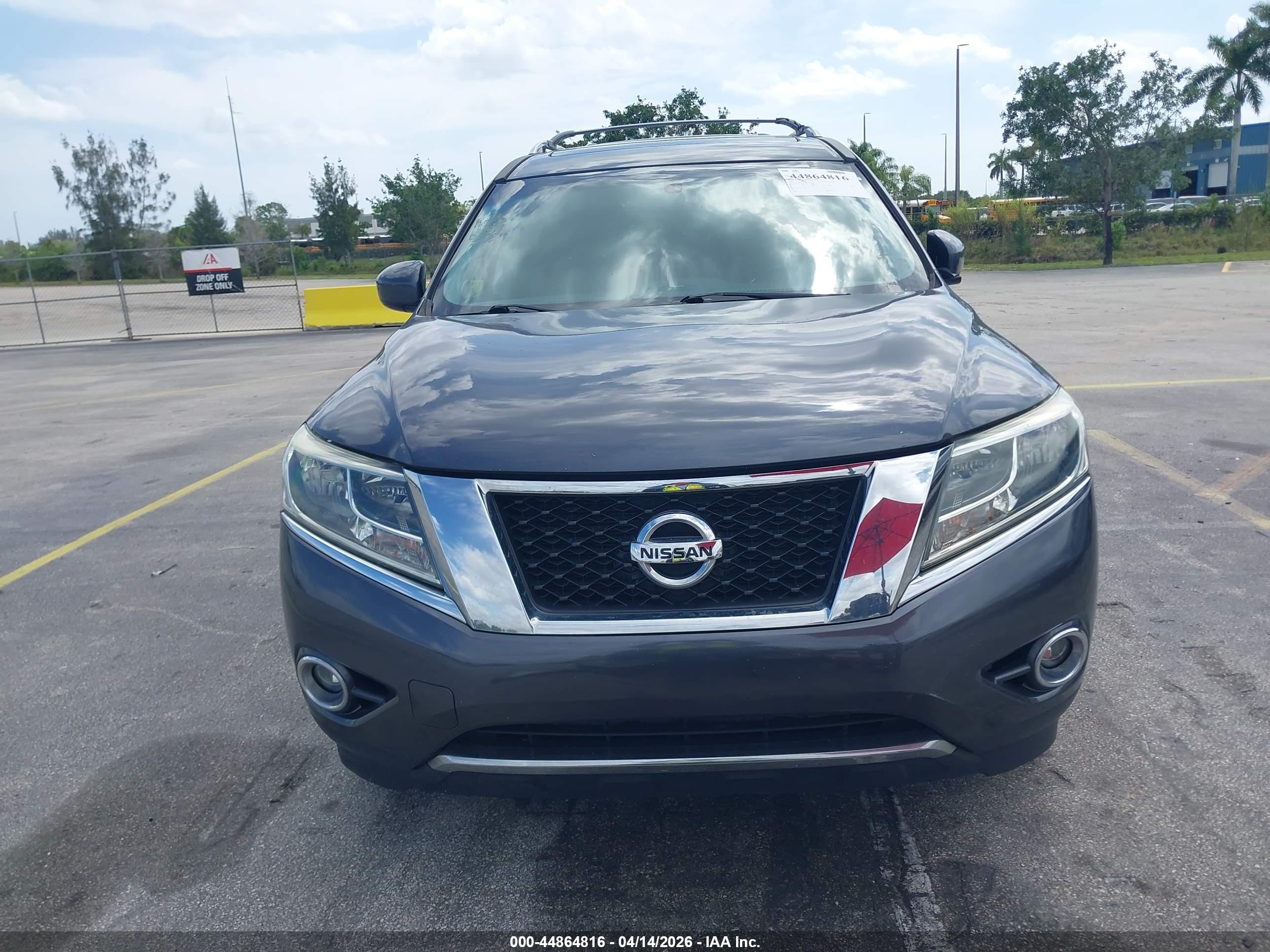NISSAN PATHFINDER image 6