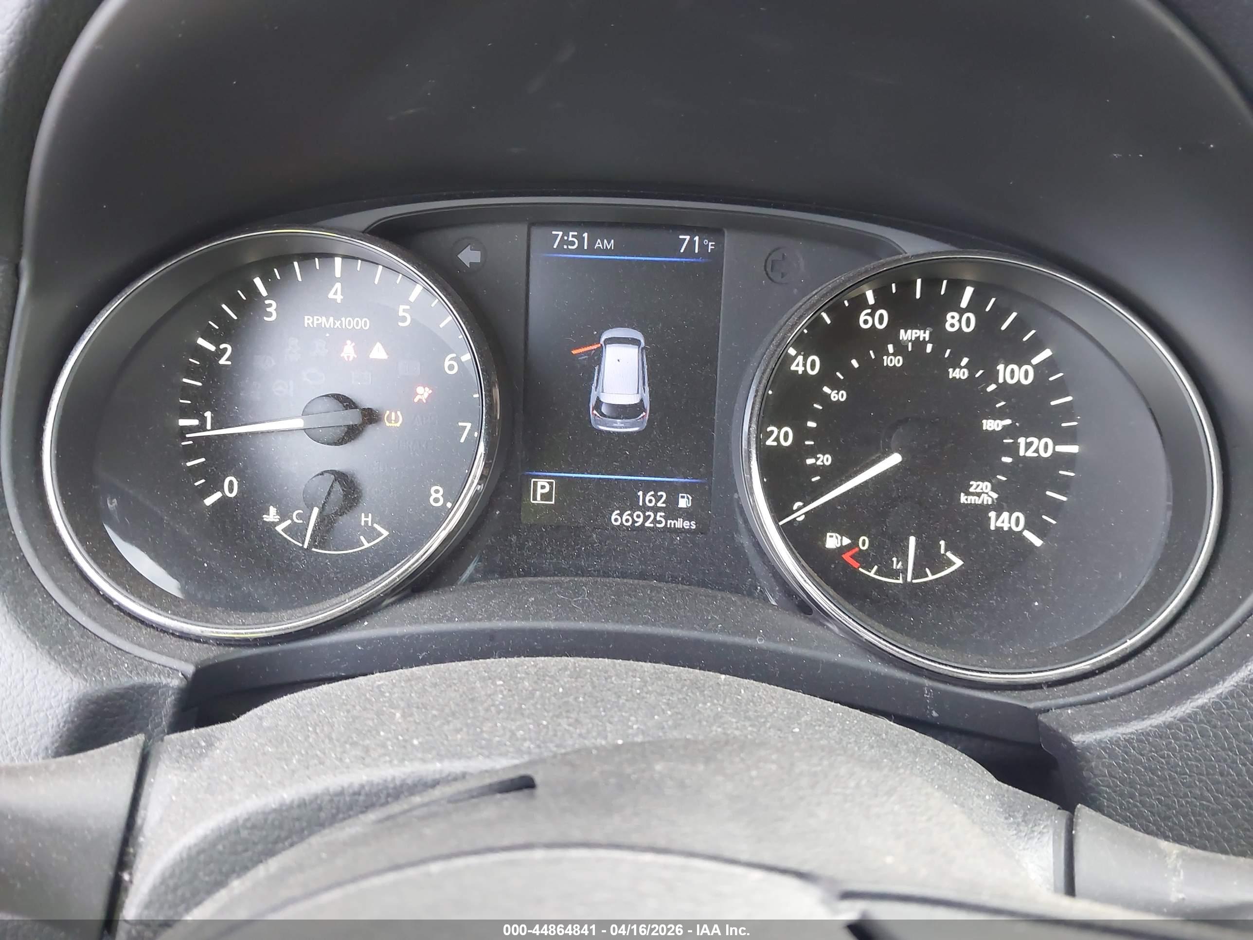 NISSAN ROGUE image 7