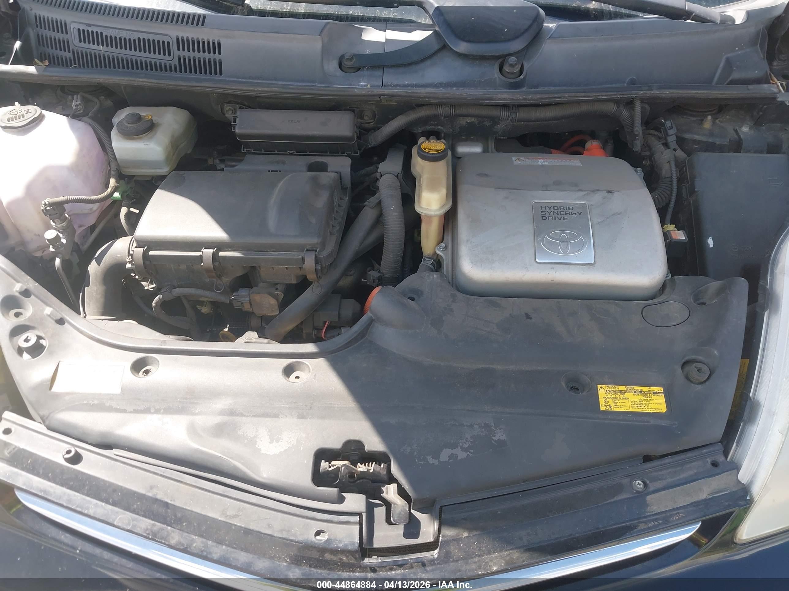 TOYOTA PRIUS image 10