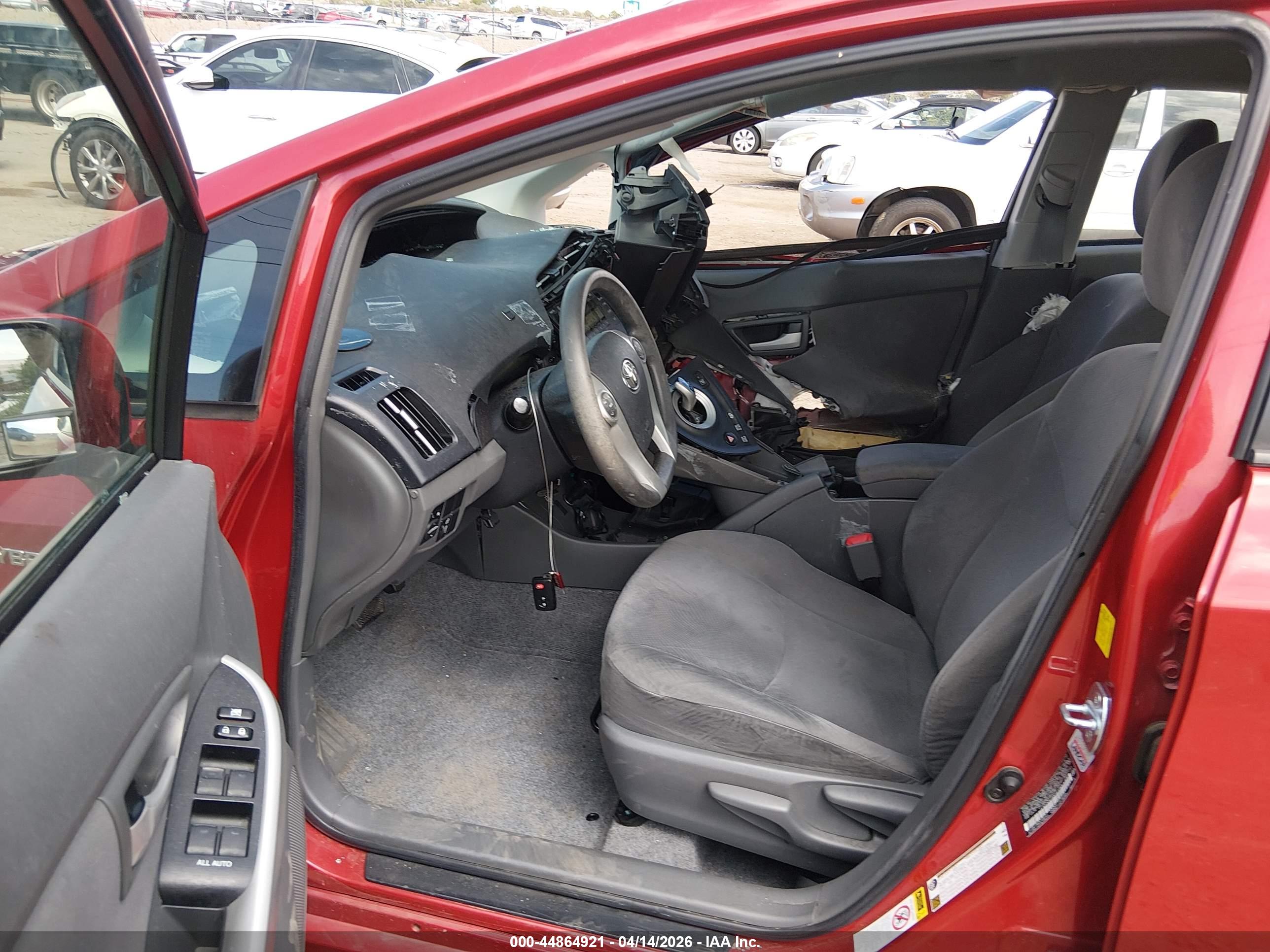 TOYOTA PRIUS image 5