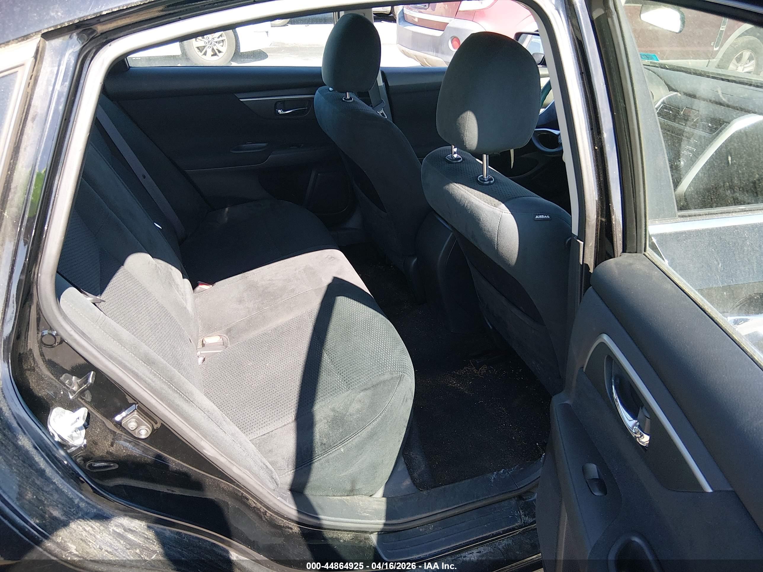 NISSAN ALTIMA image 8
