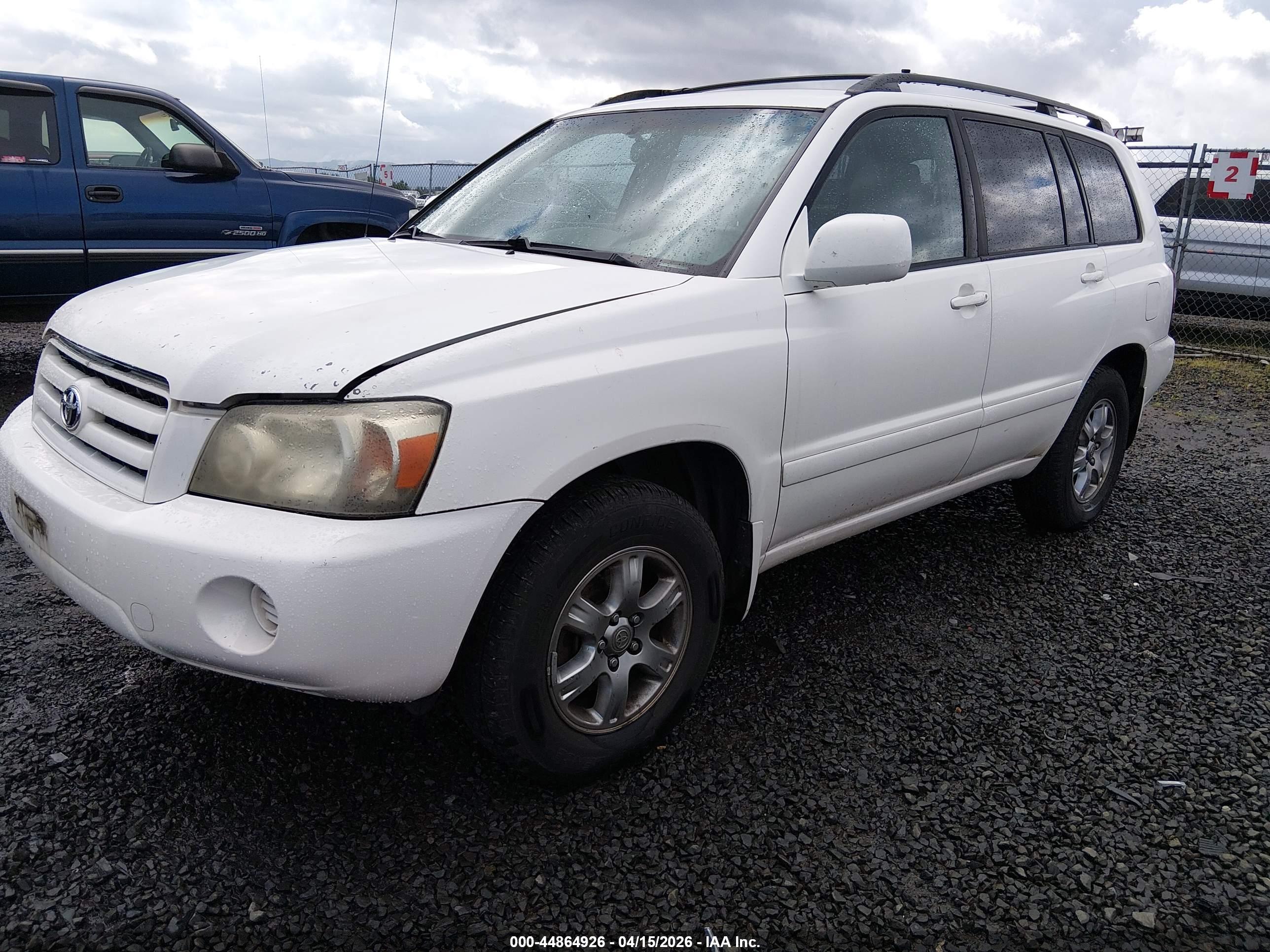 TOYOTA HIGHLANDER image 2