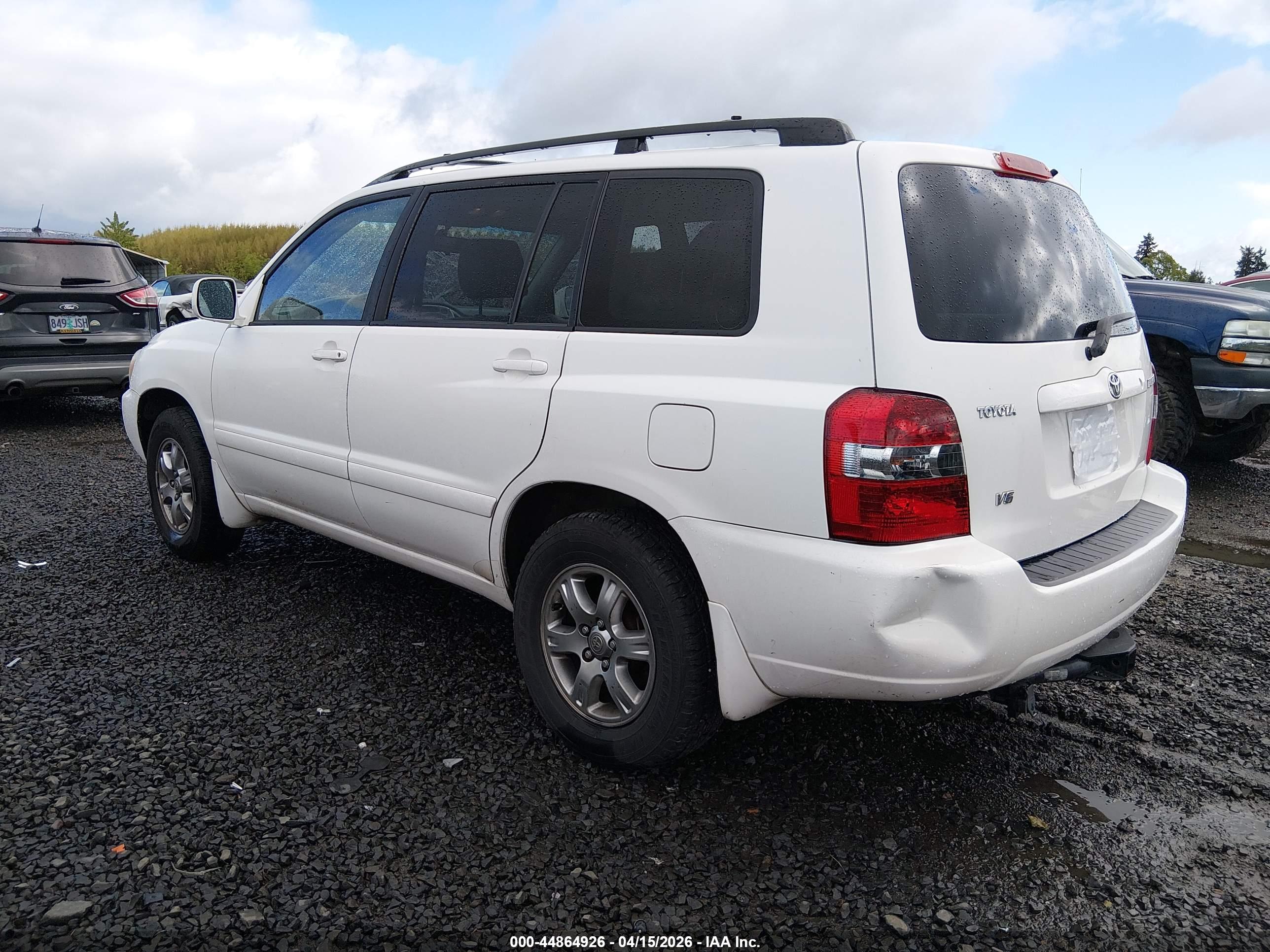 TOYOTA HIGHLANDER image 3