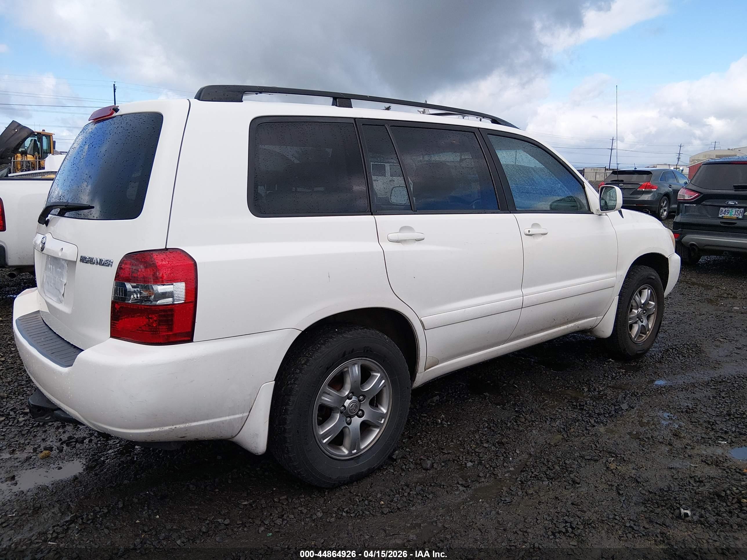 TOYOTA HIGHLANDER image 4