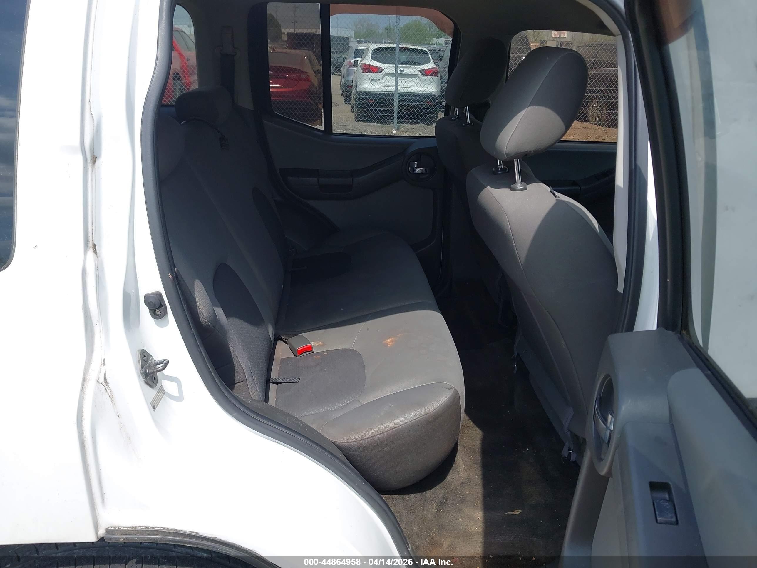 NISSAN XTERRA image 8