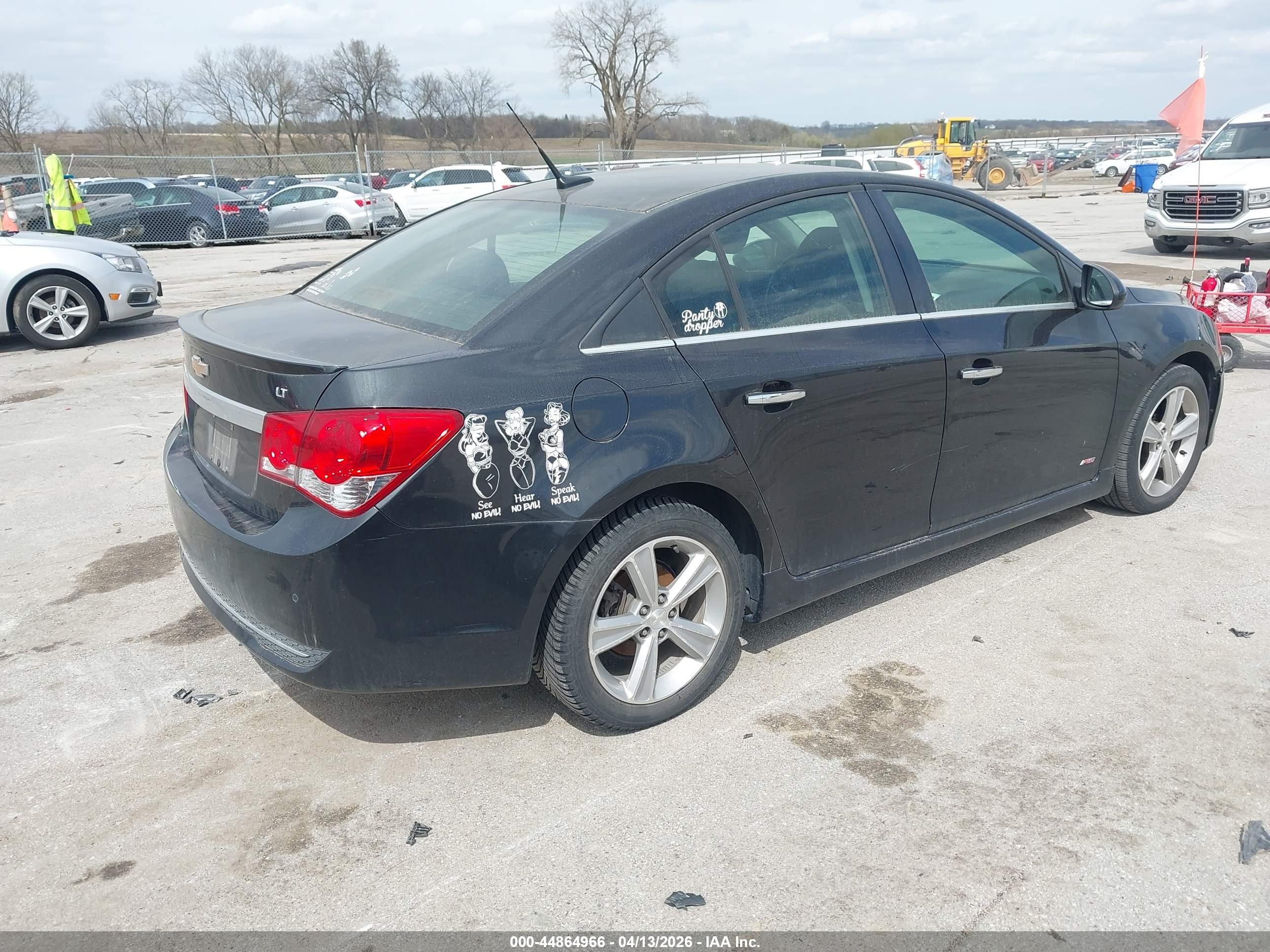 CHEVROLET CRUZE image 4