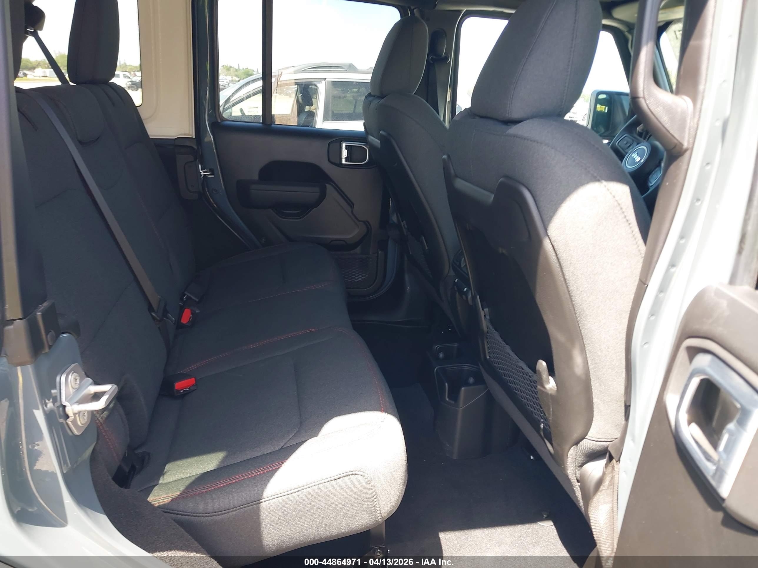 JEEP WRANGLER image 8