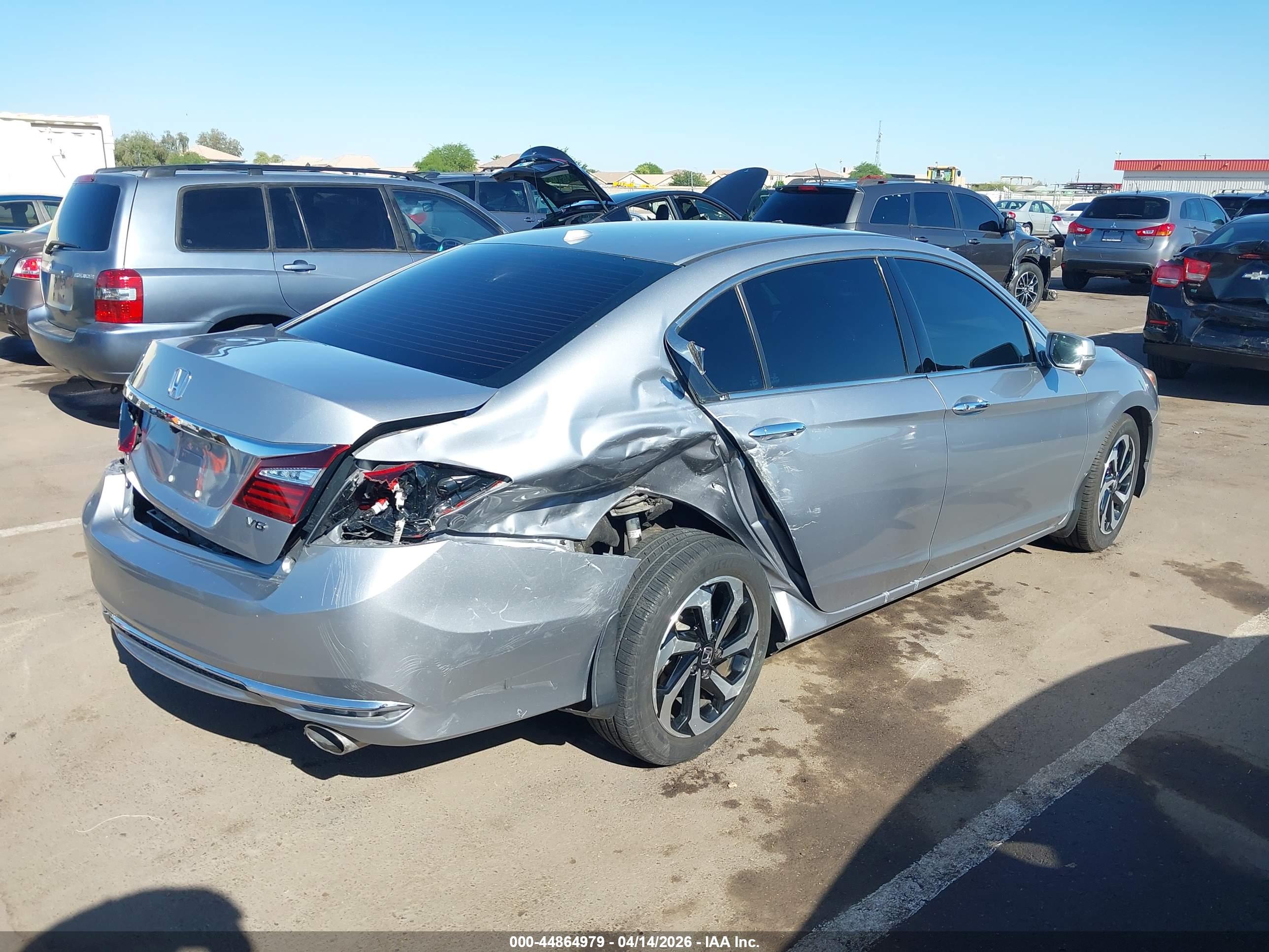 HONDA ACCORD image 6