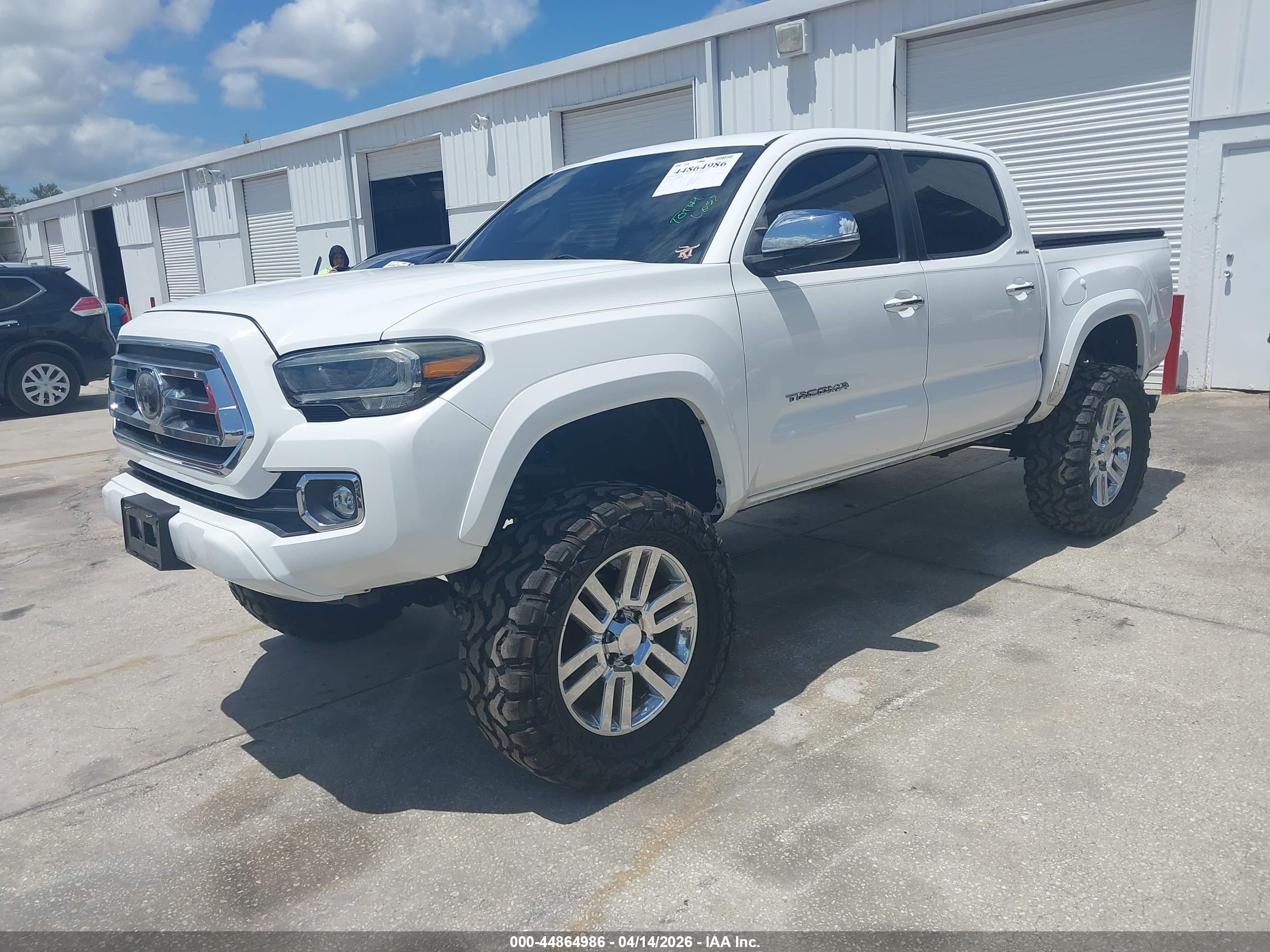 TOYOTA TACOMA image 2