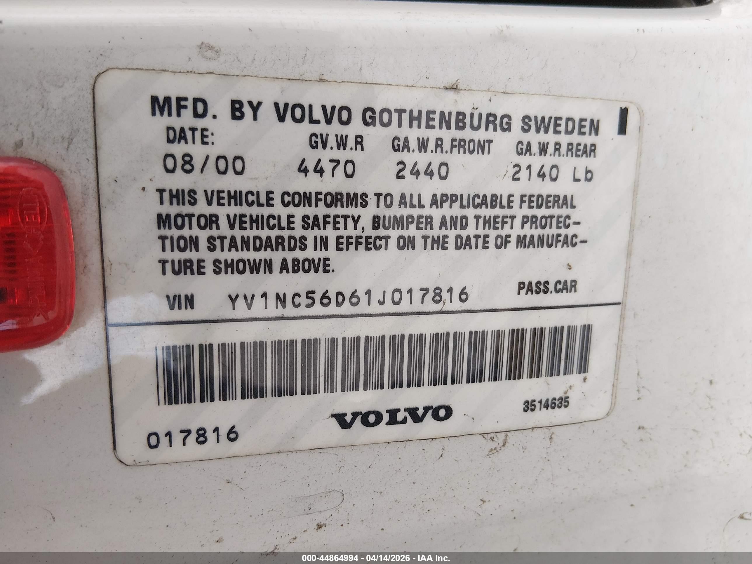 VOLVO C70 image 9