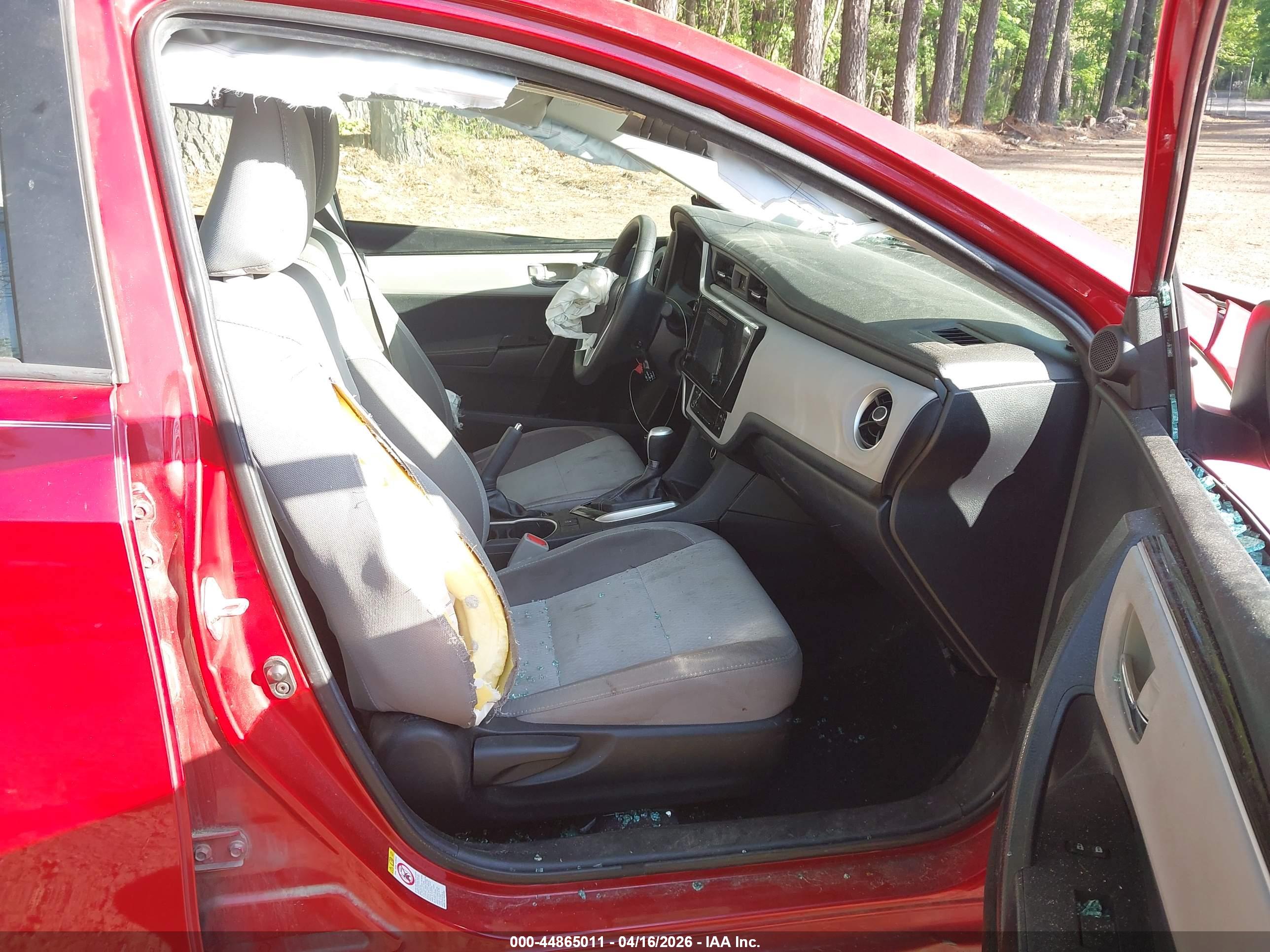 TOYOTA COROLLA image 5