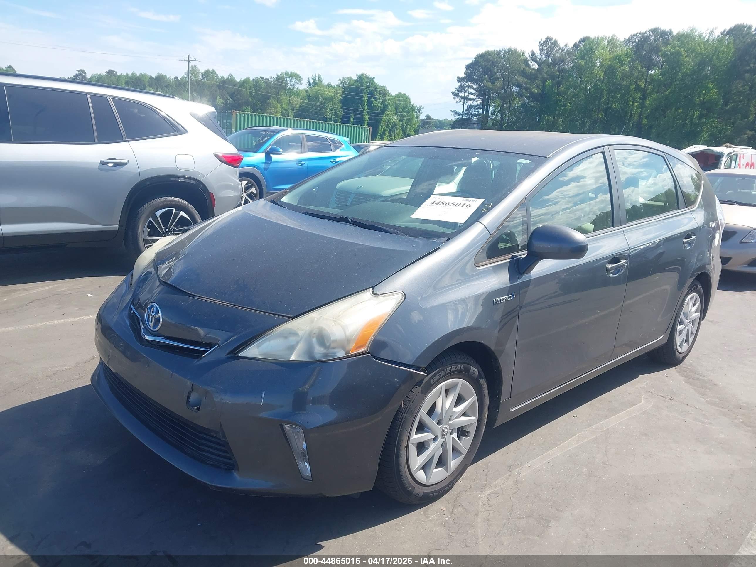 TOYOTA PRIUS image 2