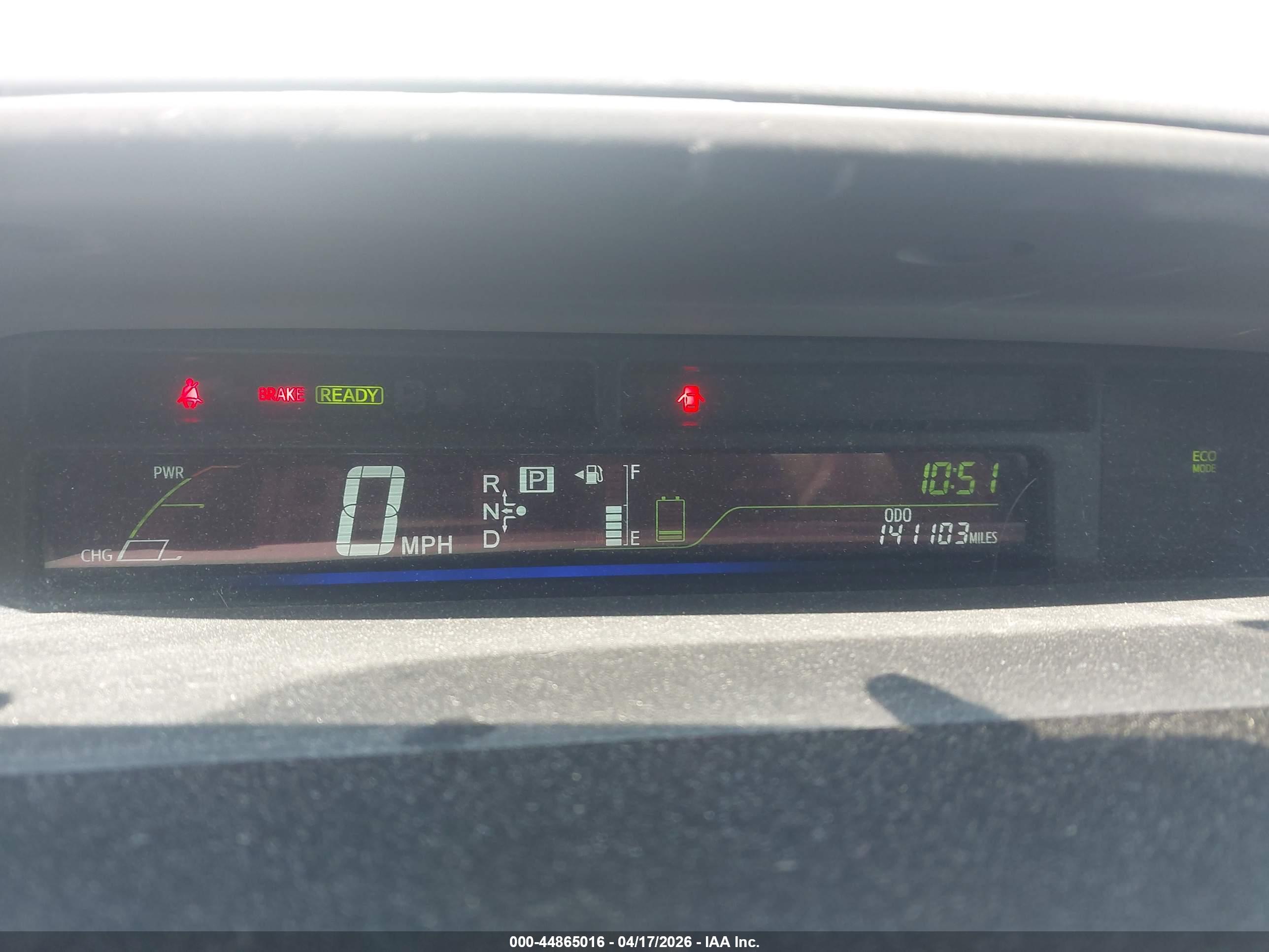 TOYOTA PRIUS image 7