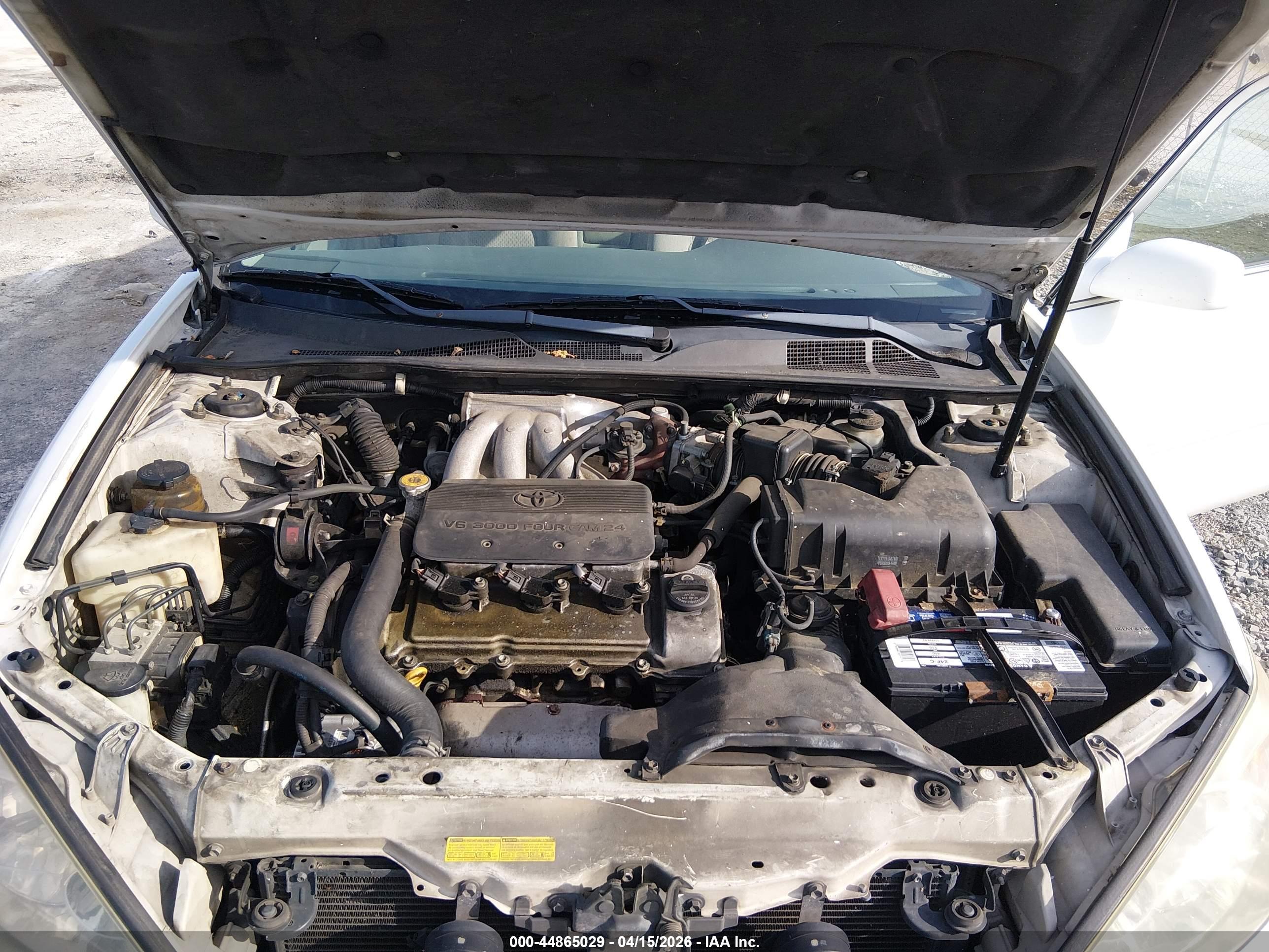 TOYOTA CAMRY image 10