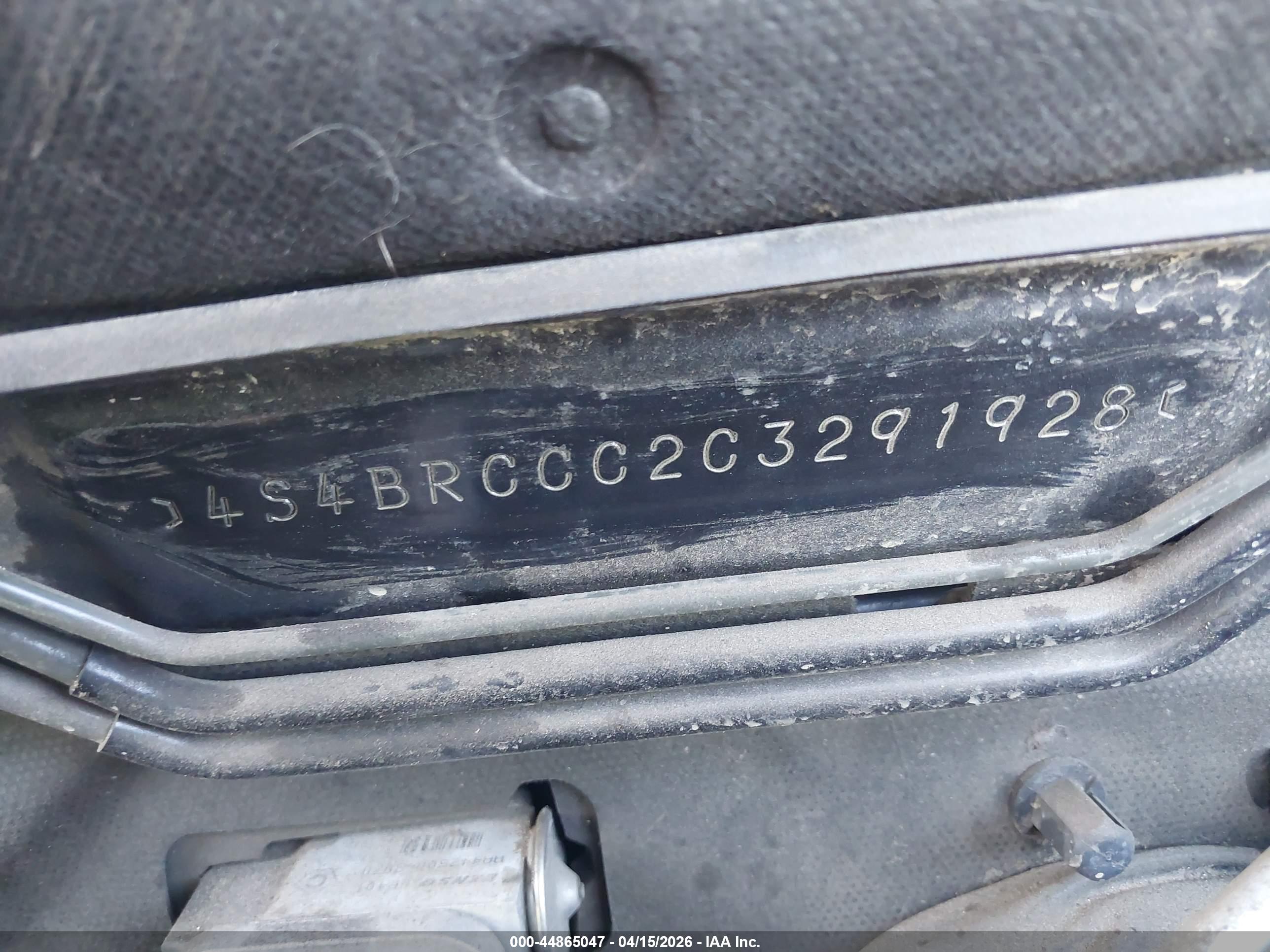 SUBARU OUTBACK image 9