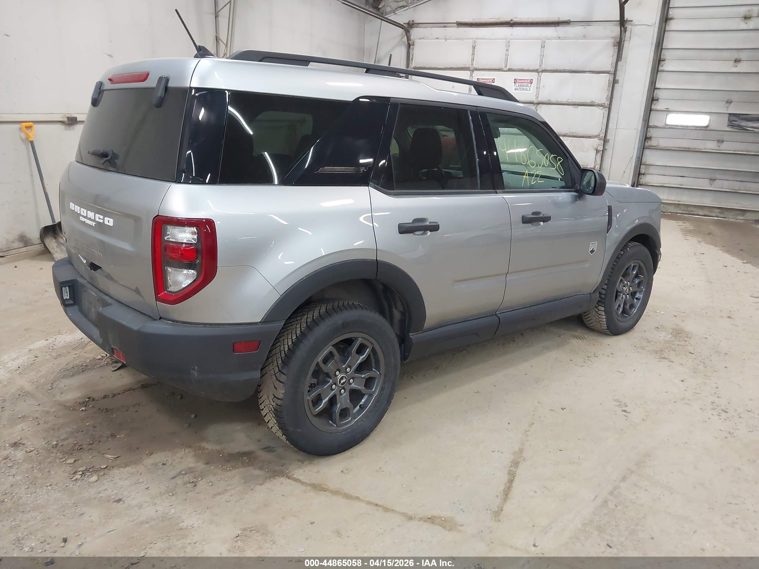 FORD BRONCO image 4