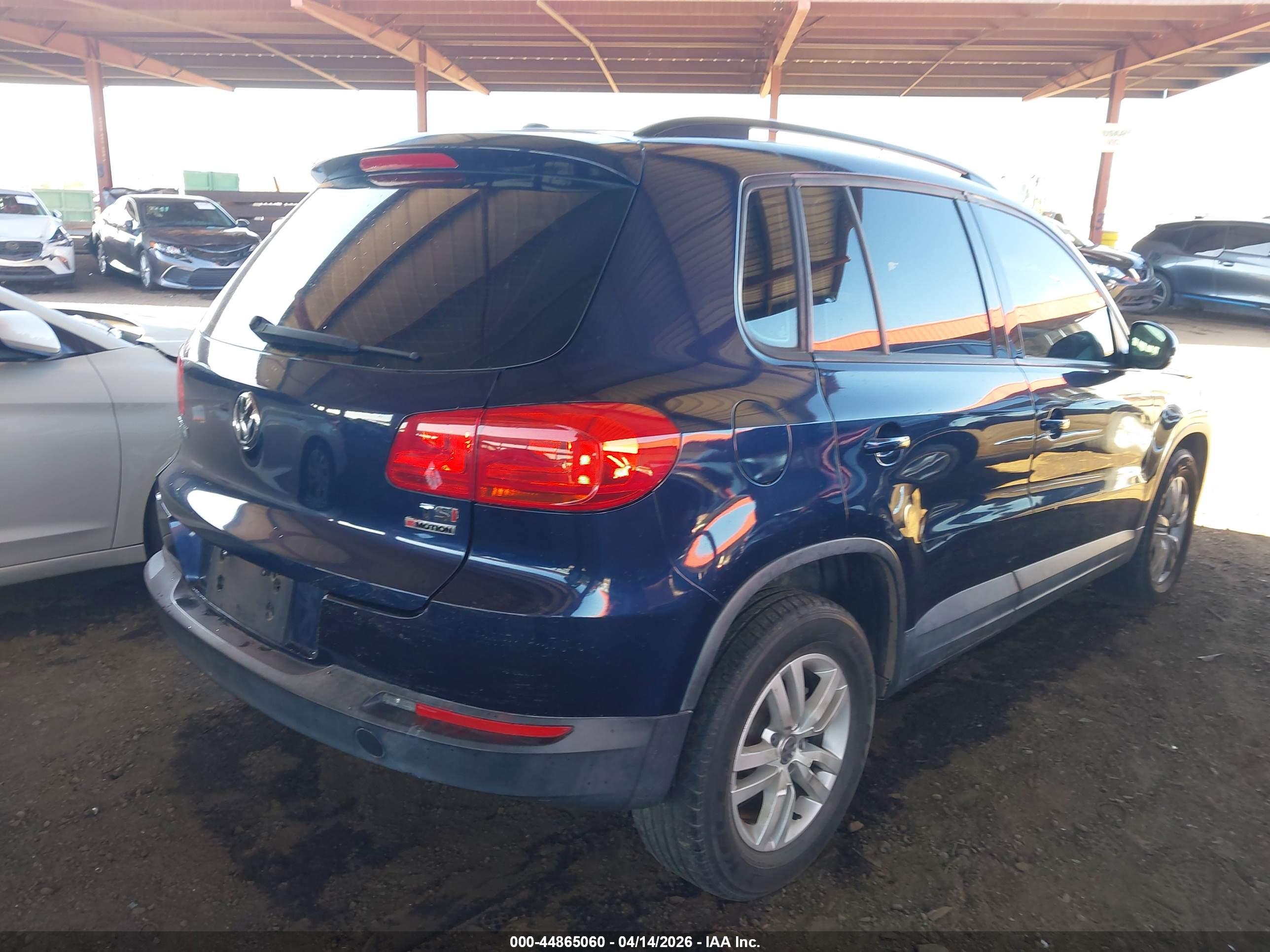 VOLKSWAGEN TIGUAN image 4