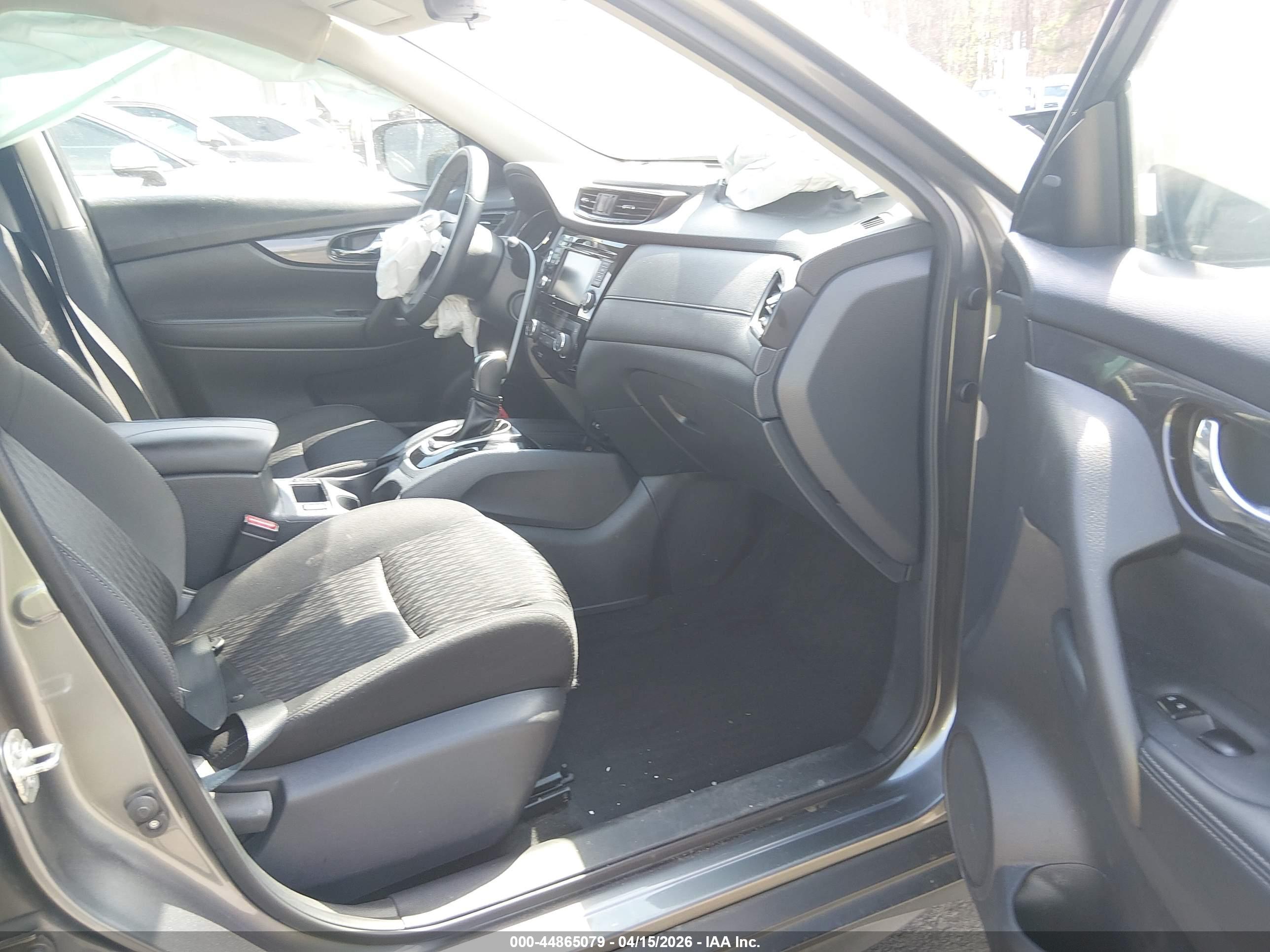 NISSAN ROGUE image 5
